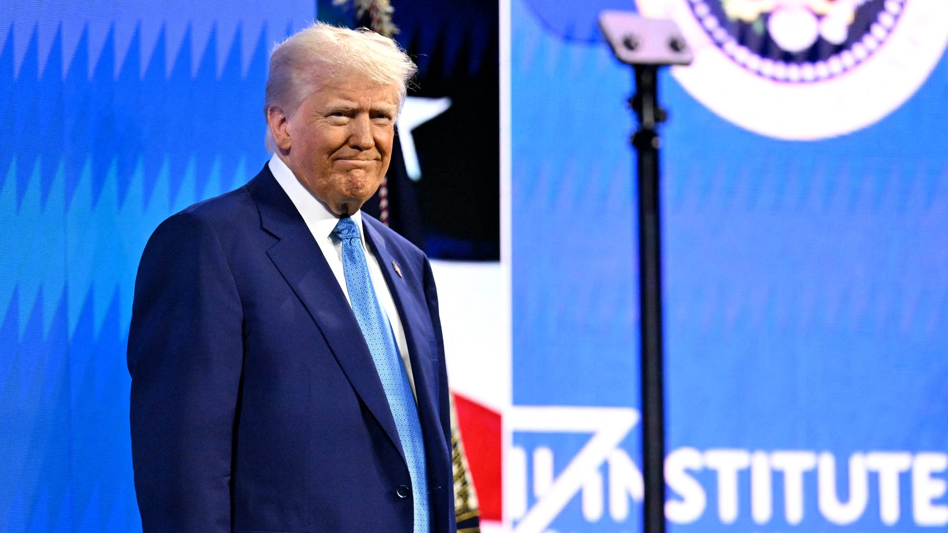 الرئيس الأمريكي دونالد ترمب