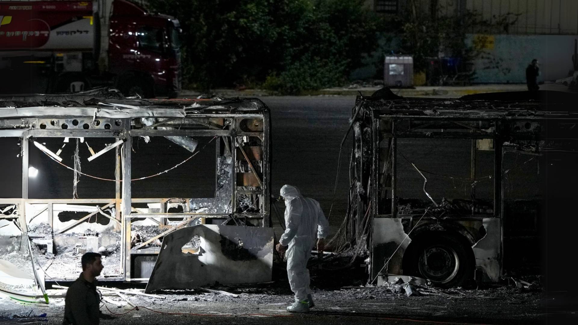 انفجار حافلات في تل أبيب