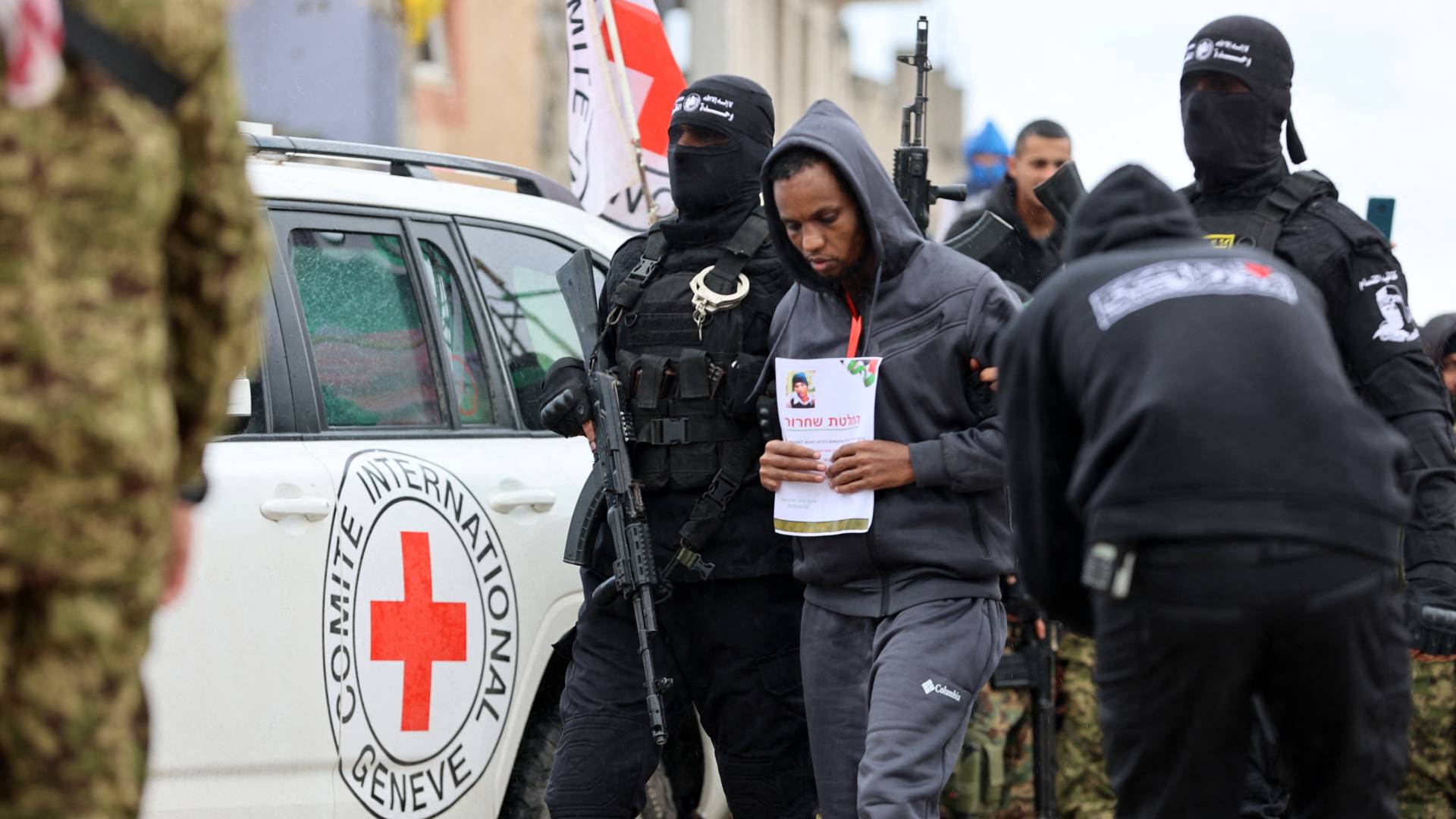 اطلاق المحتجز  "أفيرا منغستو"