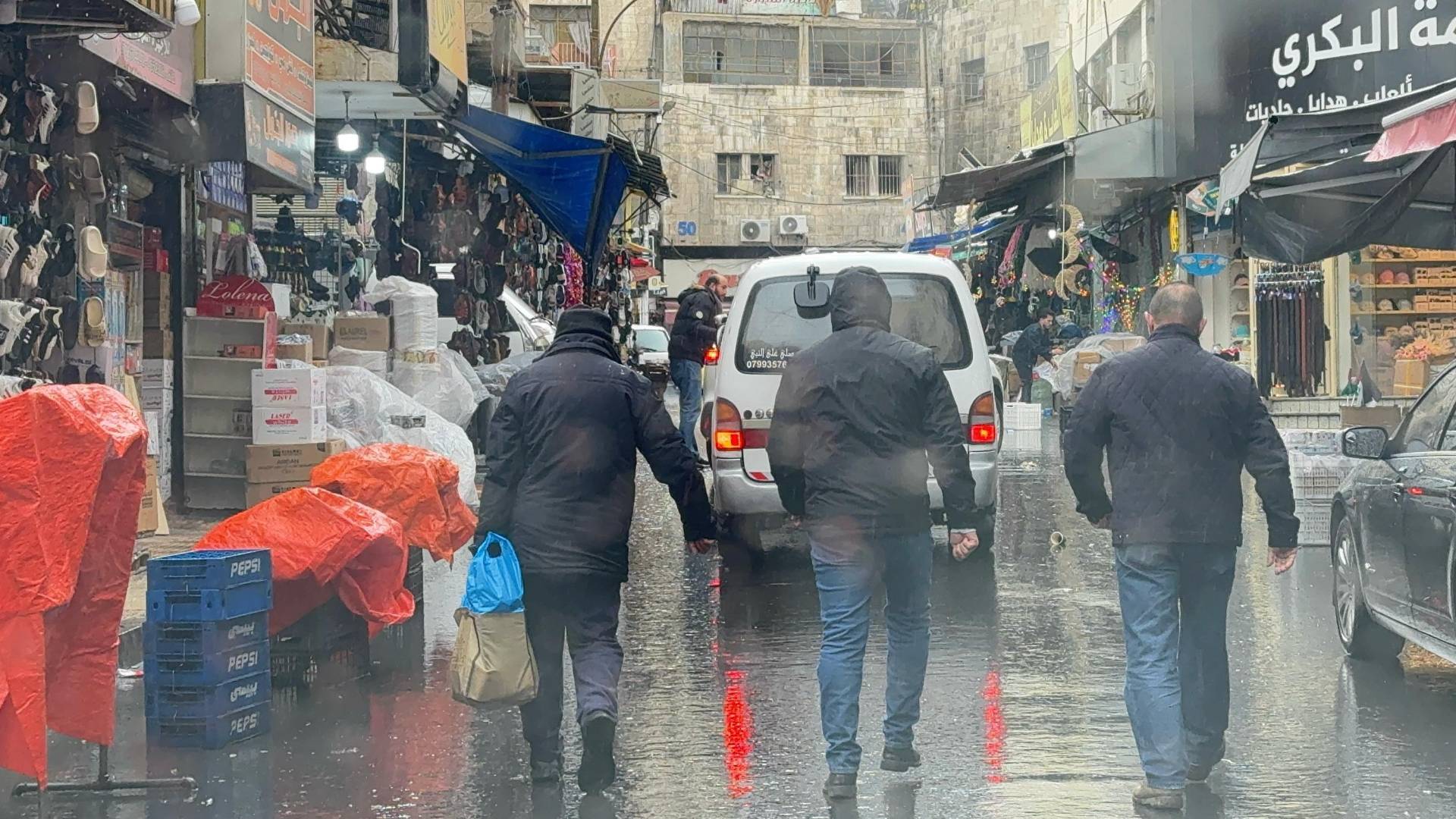 منخفض جوي يؤثر على الطقس بالأردن