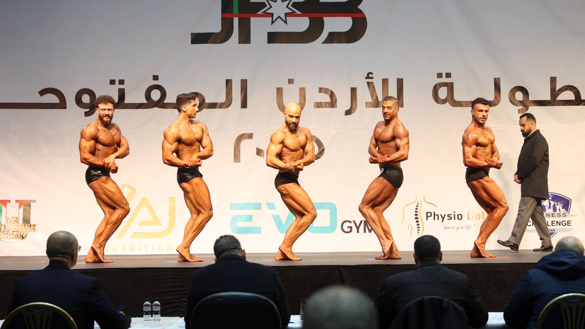 من المنافسات