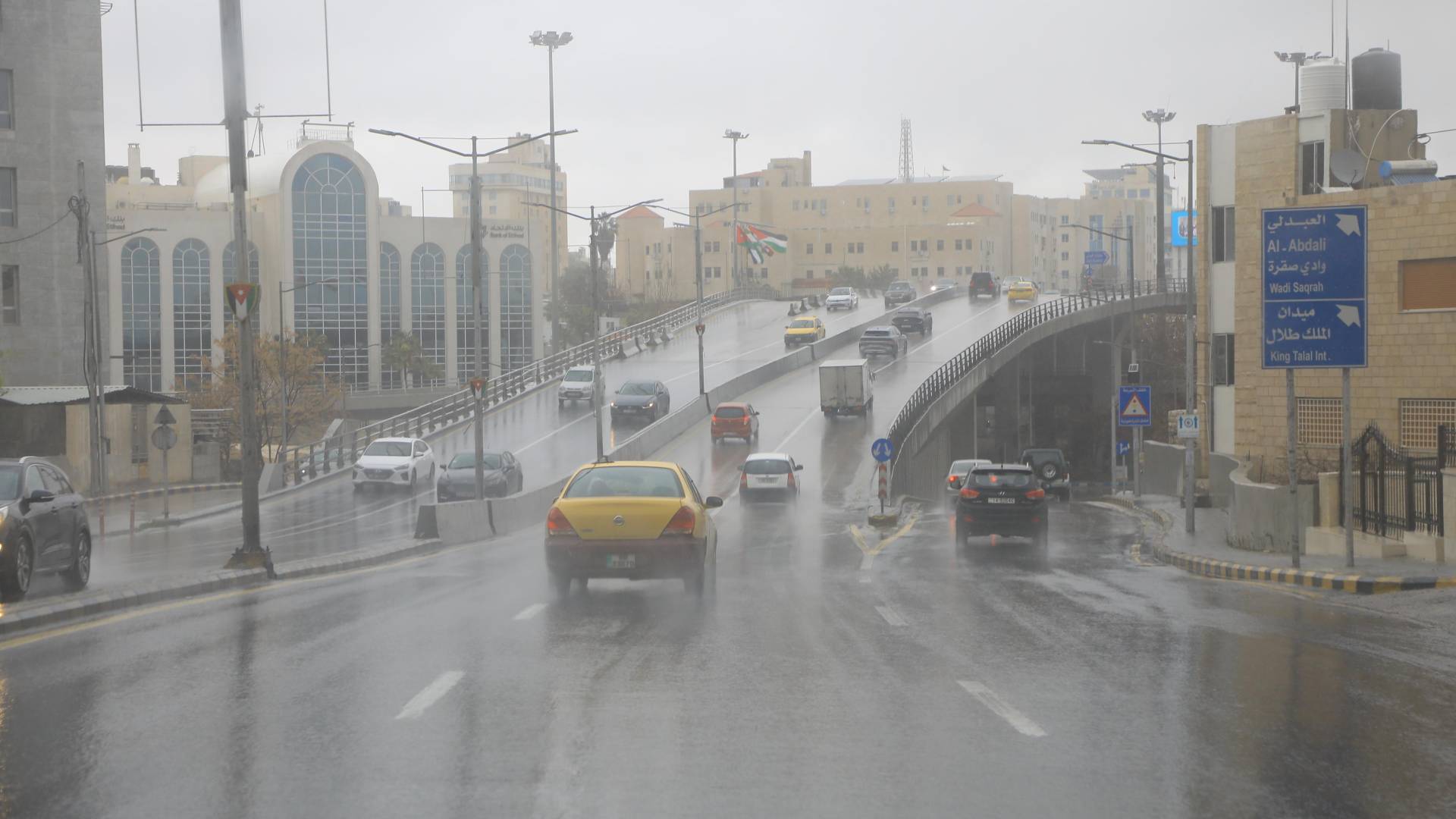 أجواء ماطرة وباردة في العاصمة عمان - أرشيفية