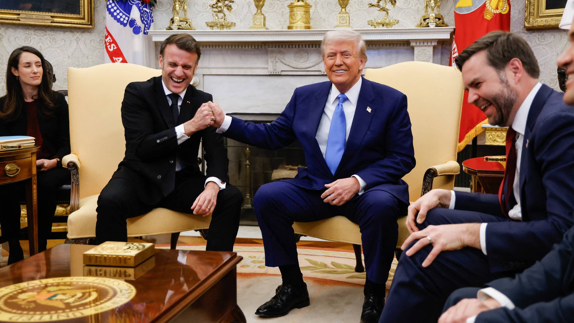 الرئيس الأمريكي دونالد ترمب والرئيس الفرنسي إيمانويل ماكرون في البيت الأبيض