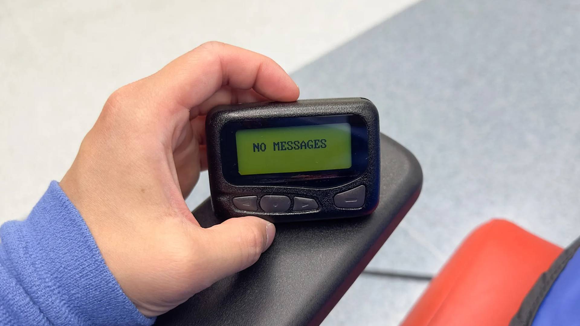 جهاز اتصال بيجر