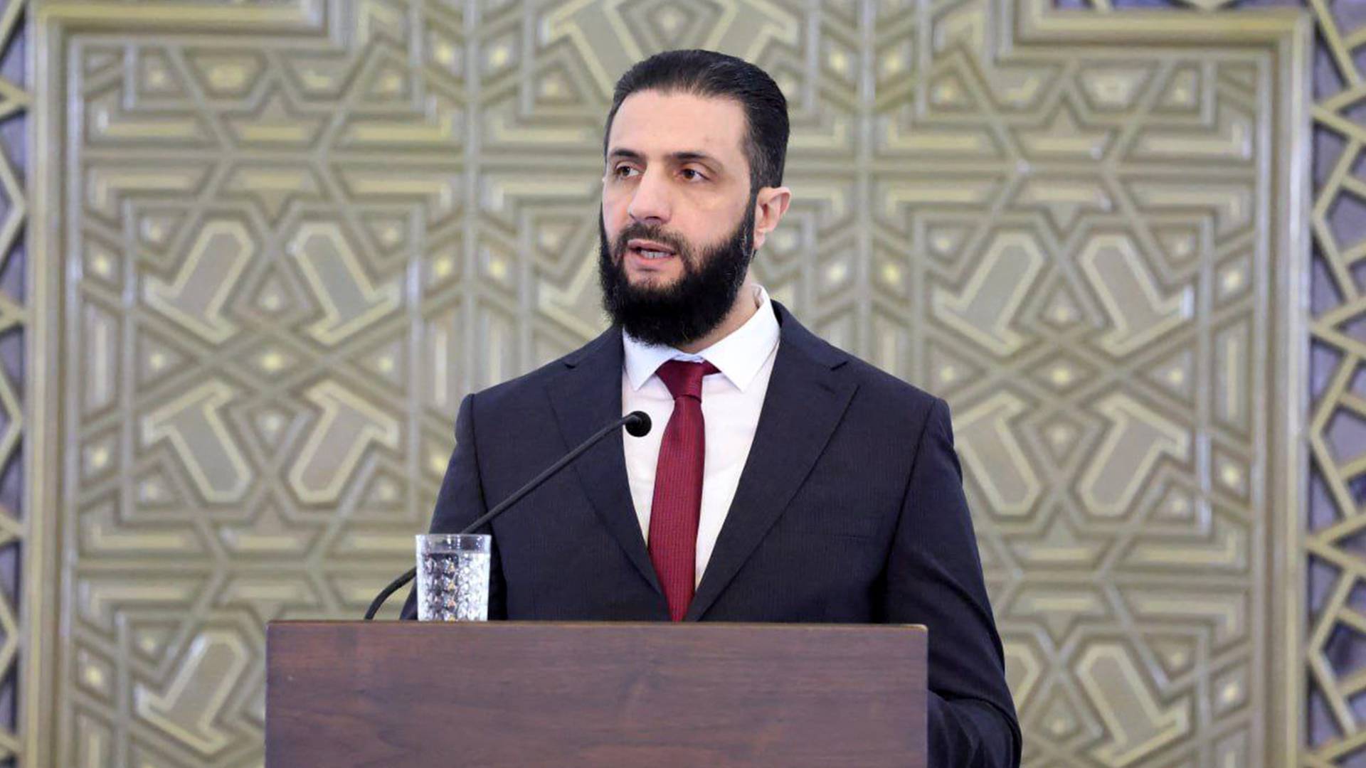 الرئيس السوري أحمد الشرع