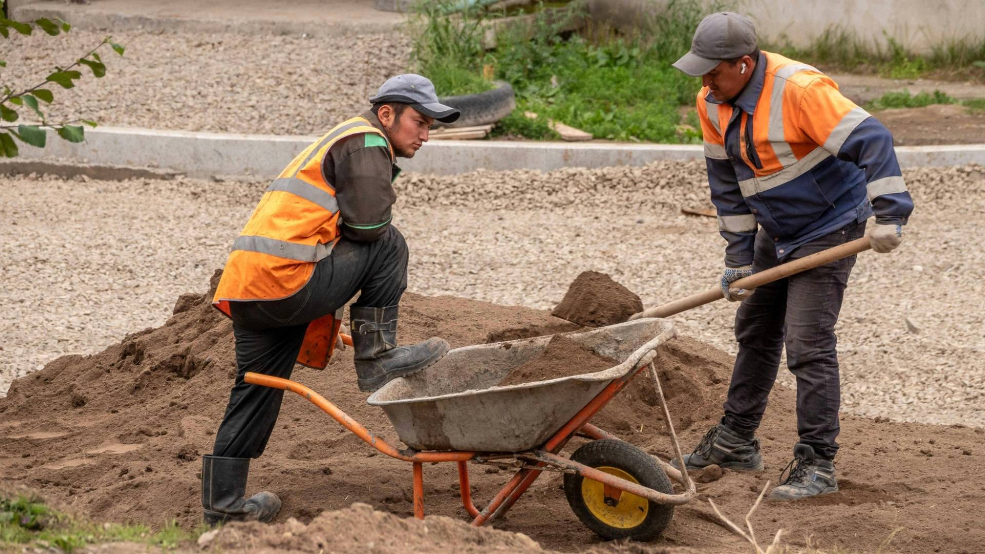 عمالة وافدة - تعبيرية