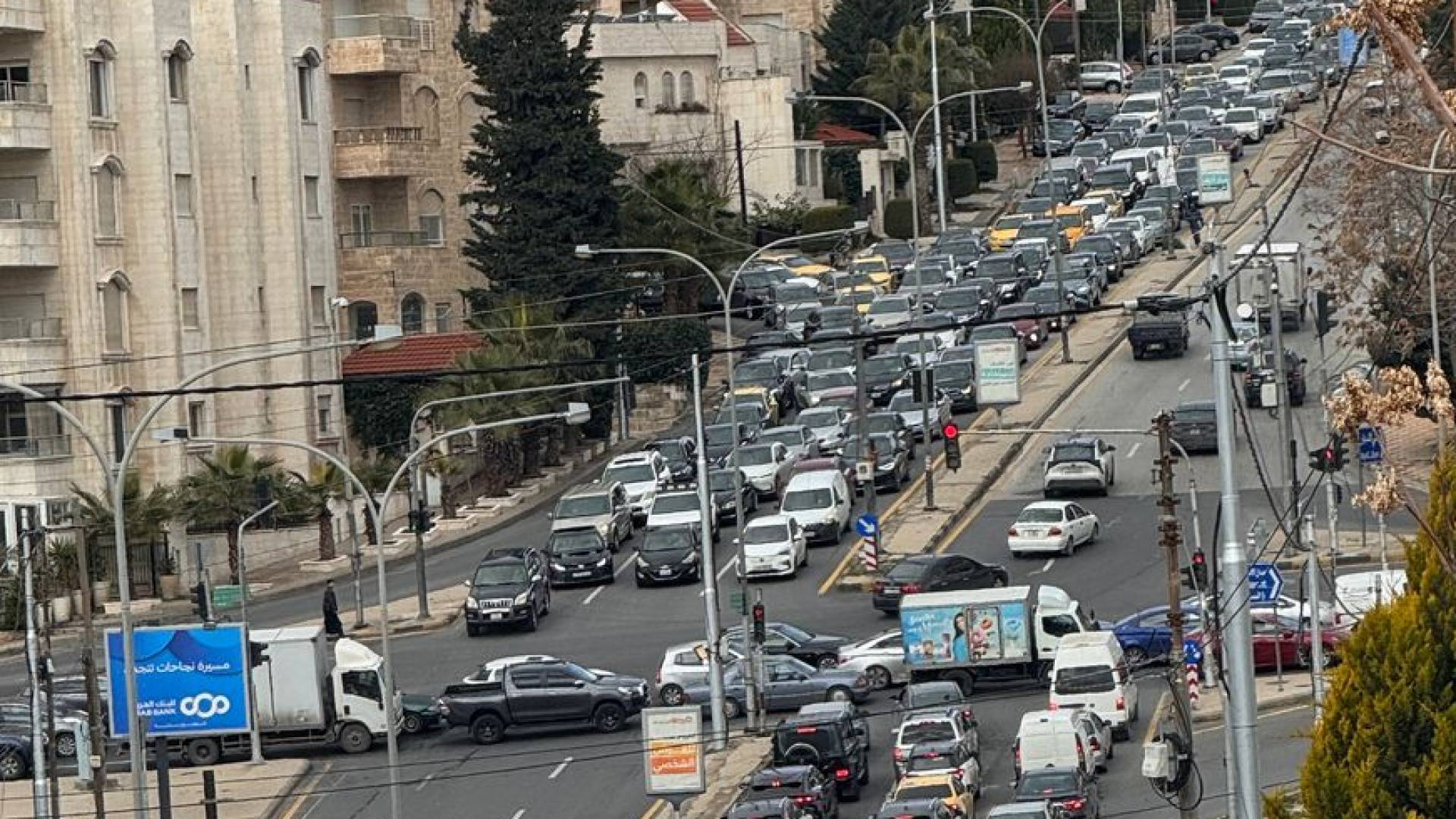 إدارة السير تحذر من كثافة مرورية خلال عطلة نهاية الأسبوع تزامنا مع الاستعدادات لشهر رمضان