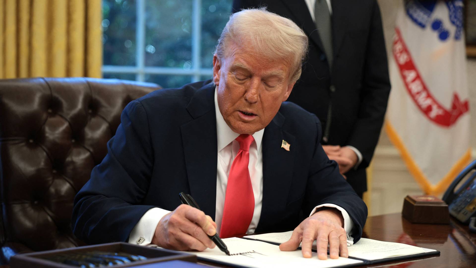 دونالد ترمب