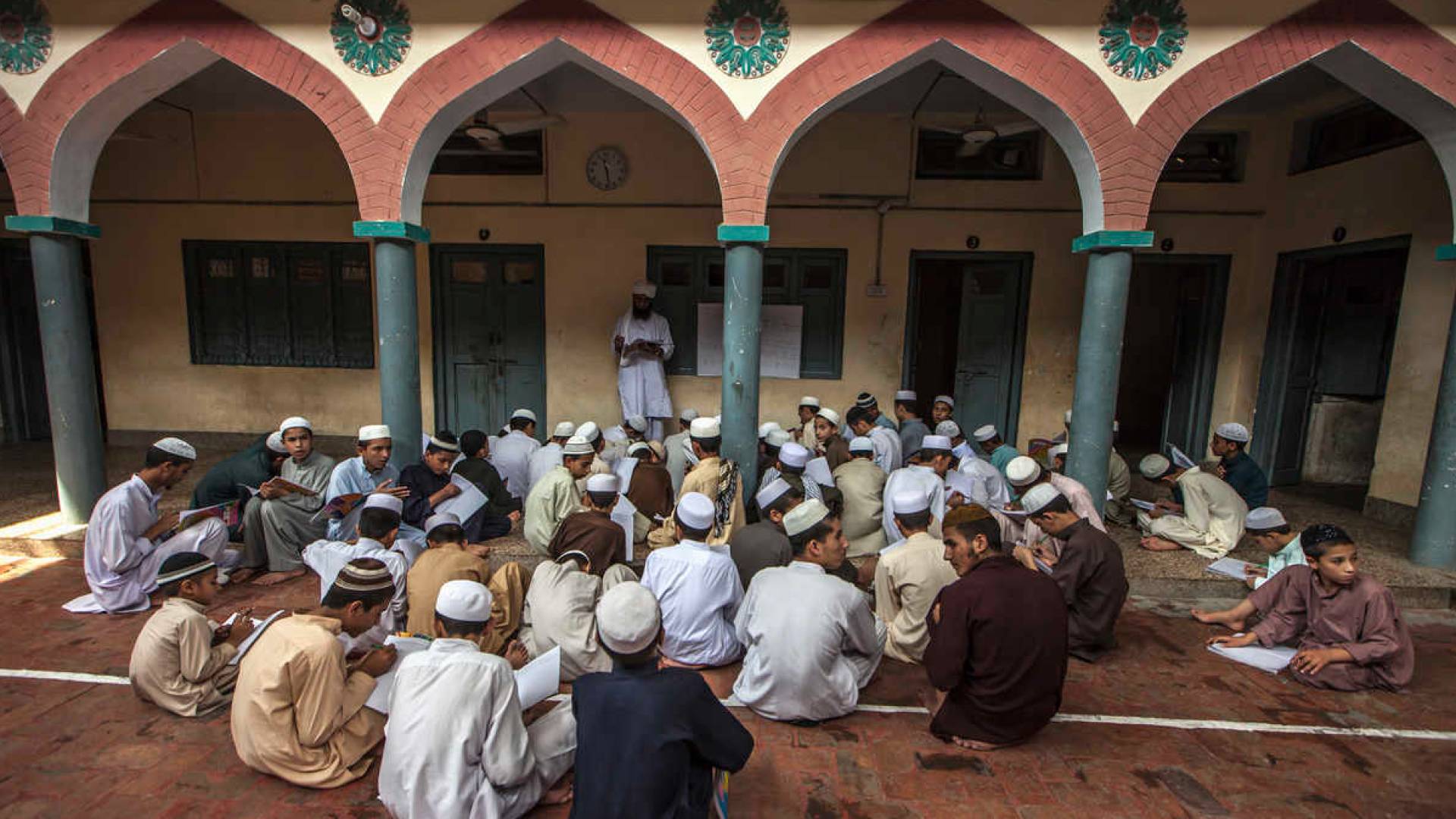 دار العلوم حقانية في باكستان