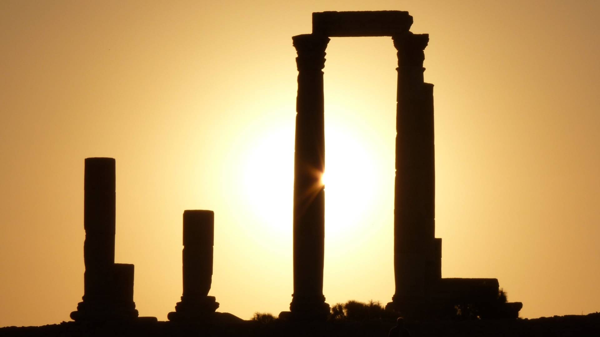 سطوع الشمس في عمان "أرشيفية"