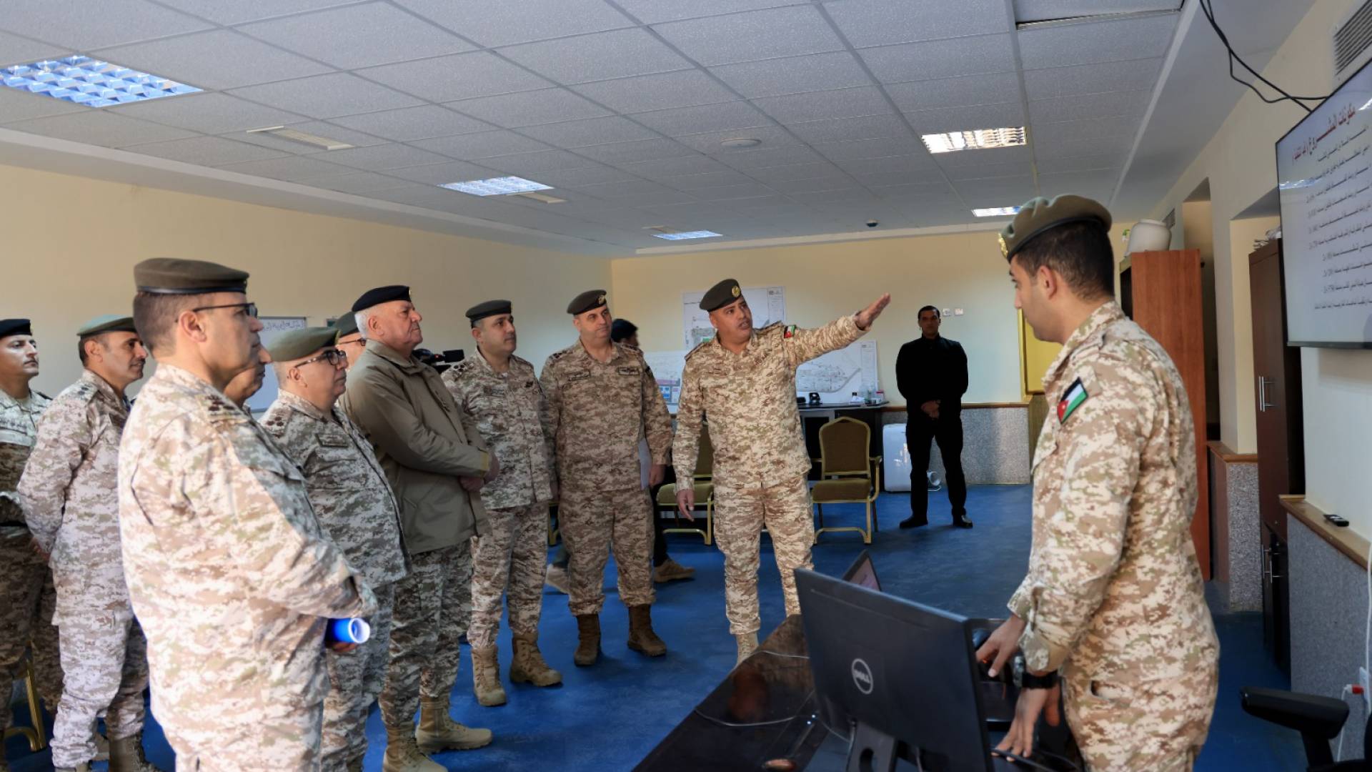 تفقد مشروع مقر المحاكم العسكرية الجديد في منطقة طبربور