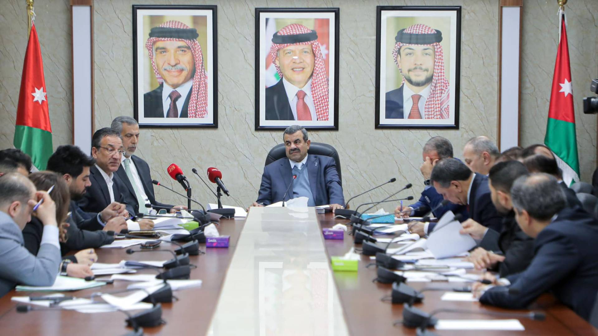 اللجنة القانونية في مجلس النواب