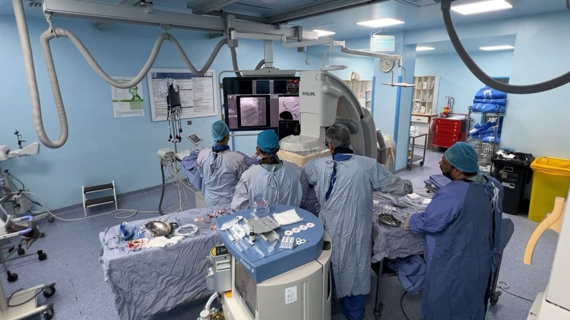 صورة من داخل غرفة العمليات