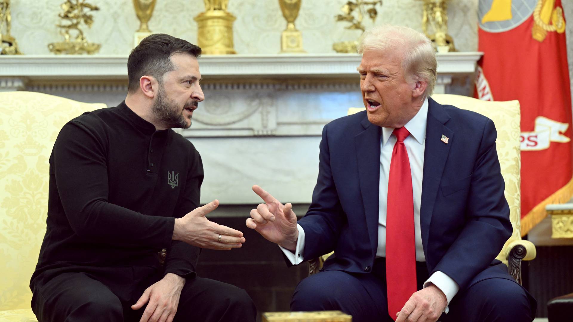 خلال لقاء دونالد ترمب وفولوديمير زيلينسكي في البيت الأبيض