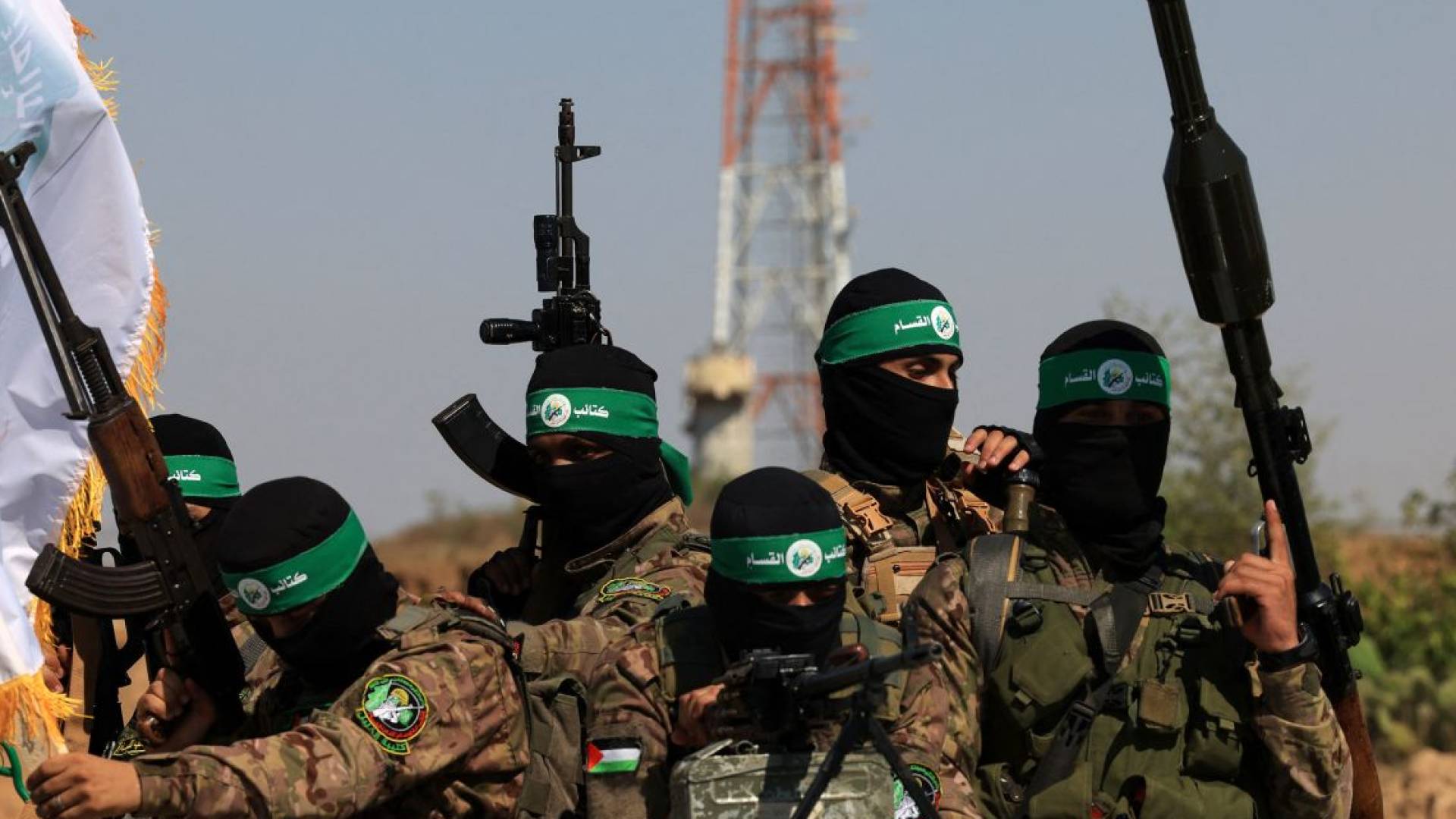 عناصر من حركة المقاومة الإسلامية حماس