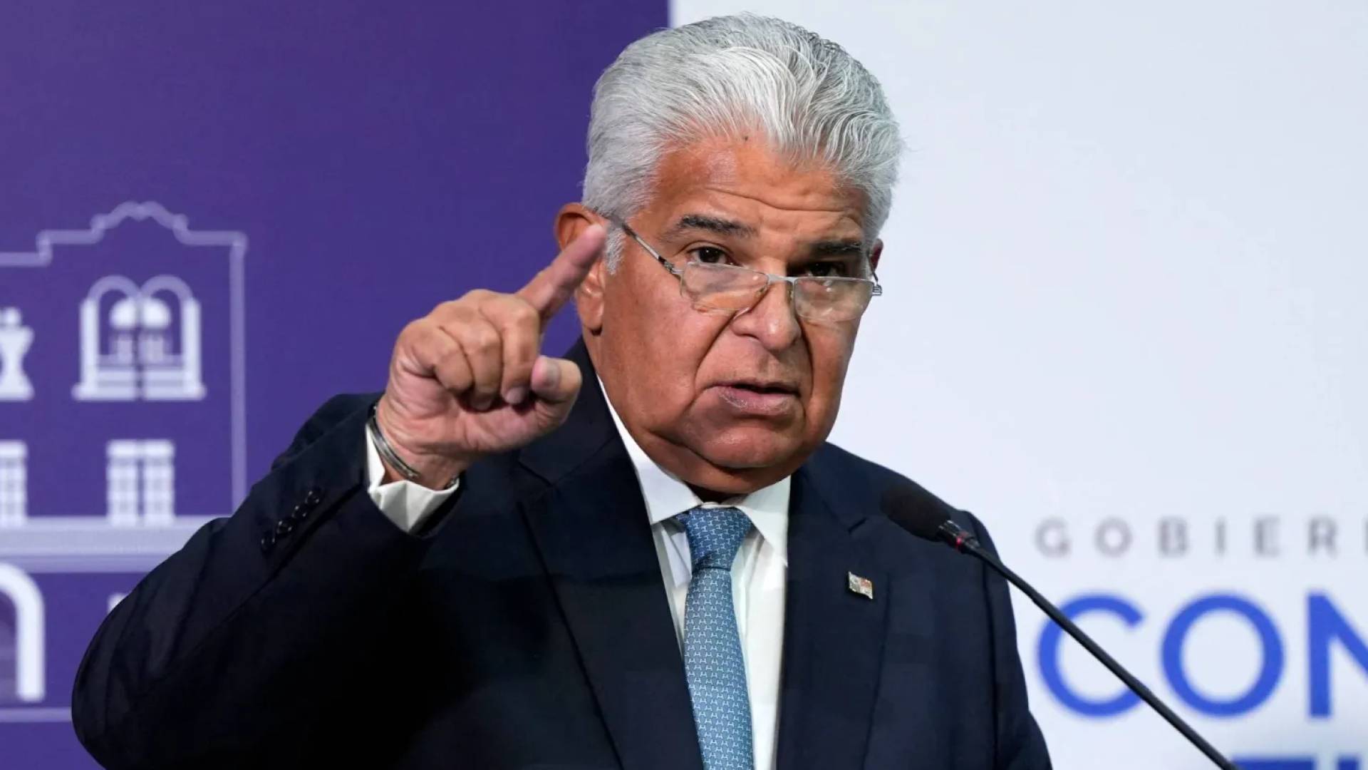 رئيس بنما خوسيه راوول مولينو