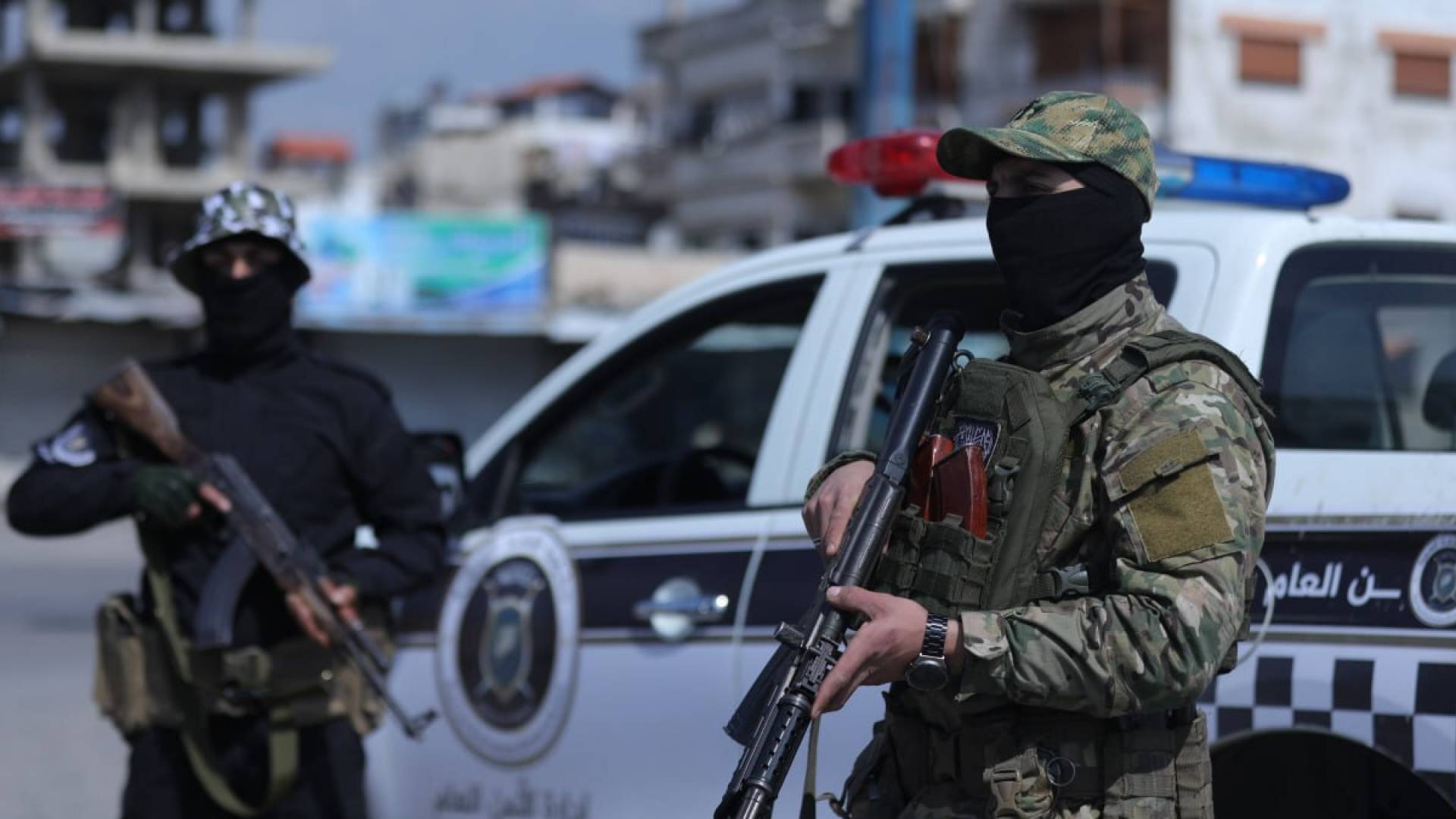 مصدر بوزارة الدفاع السورية: إغلاق الطرق المؤدية إلى منطقة الساحل