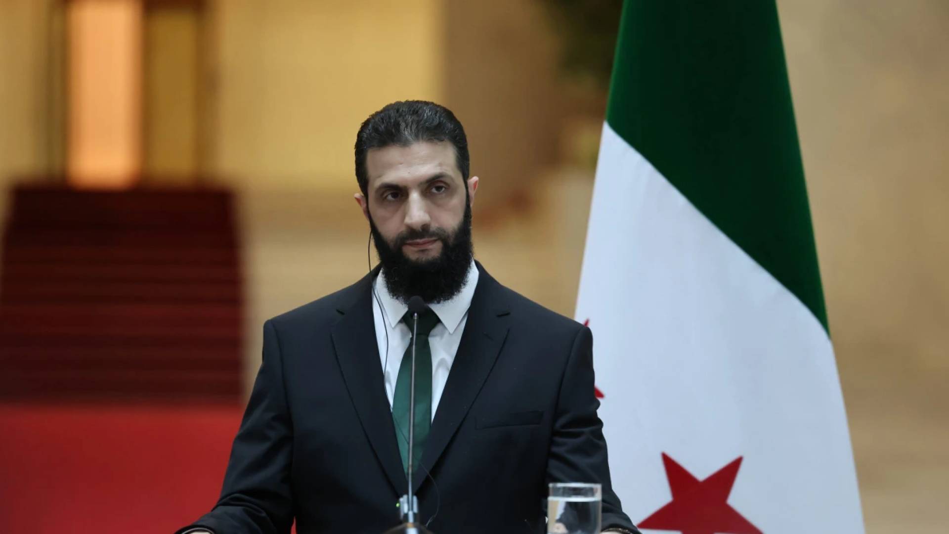 الرئيس السوري أحمد الشرع