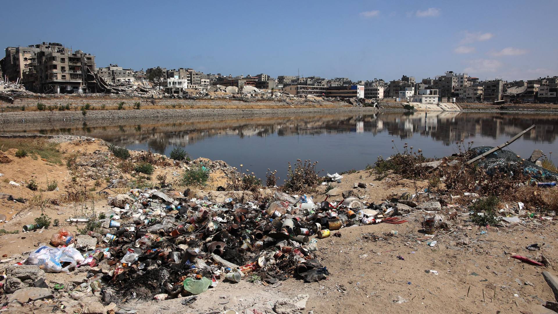 مياه الصرف الصحي في غزة