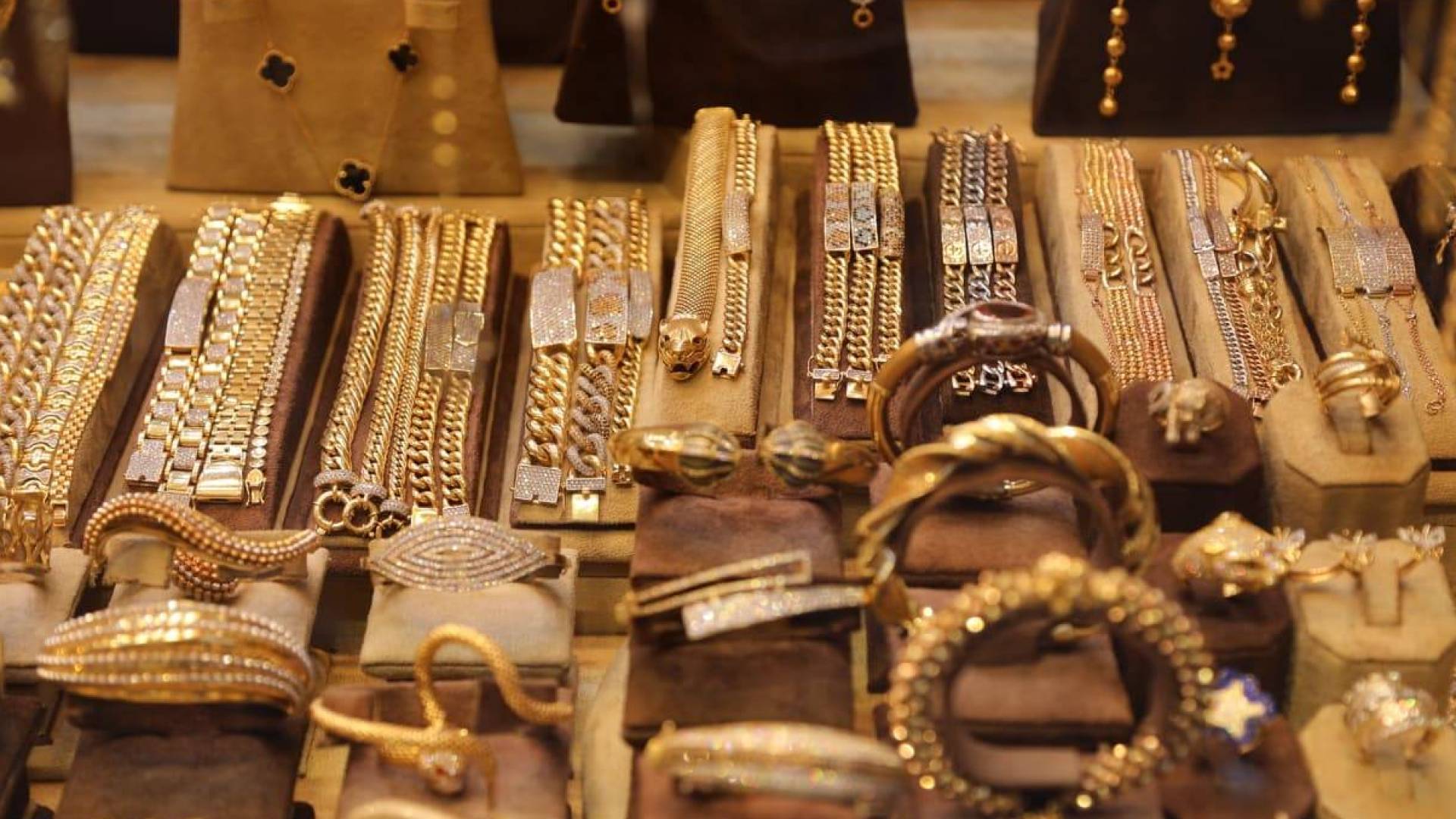 ارتفاع أسعار الذهب صباح الثلاثاء في الأردن