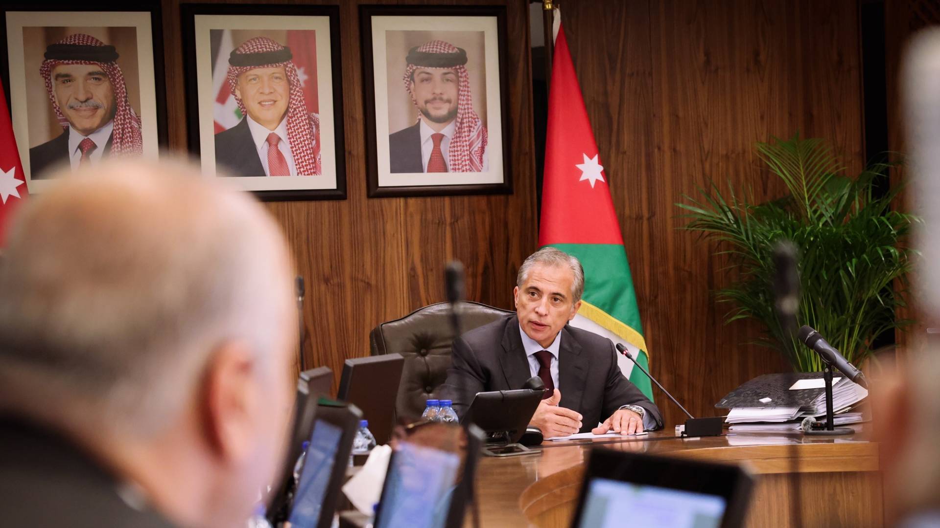 رئيس الوزراء جعفر حسان