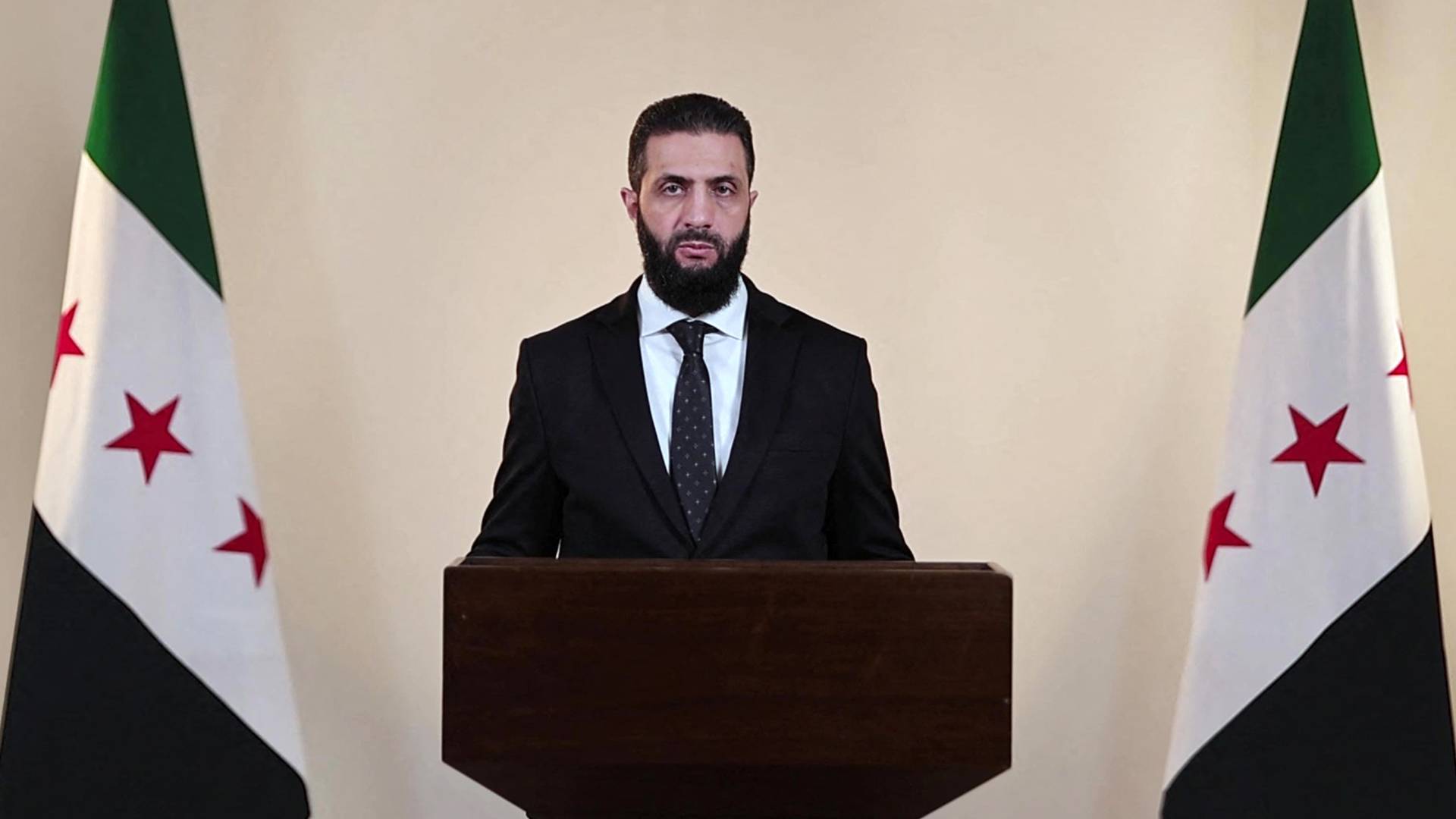 الرئيس السوري أحمد الشرع