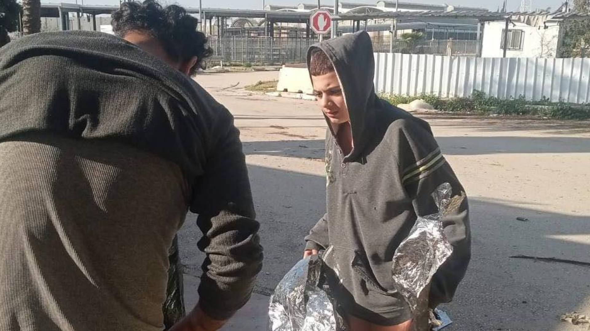 طفلين من جنين