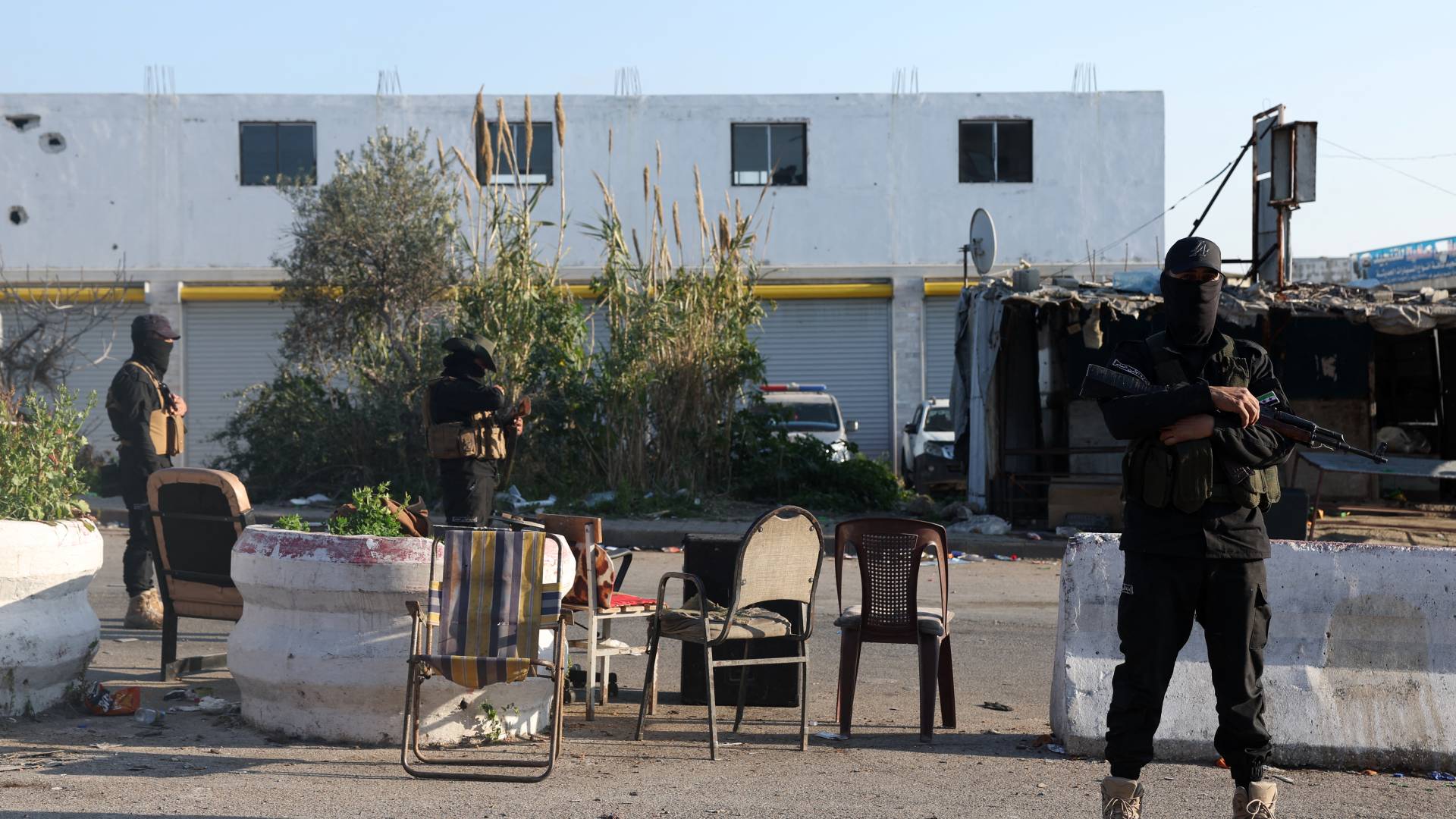 عناصر من قوات الأمن العام السوري