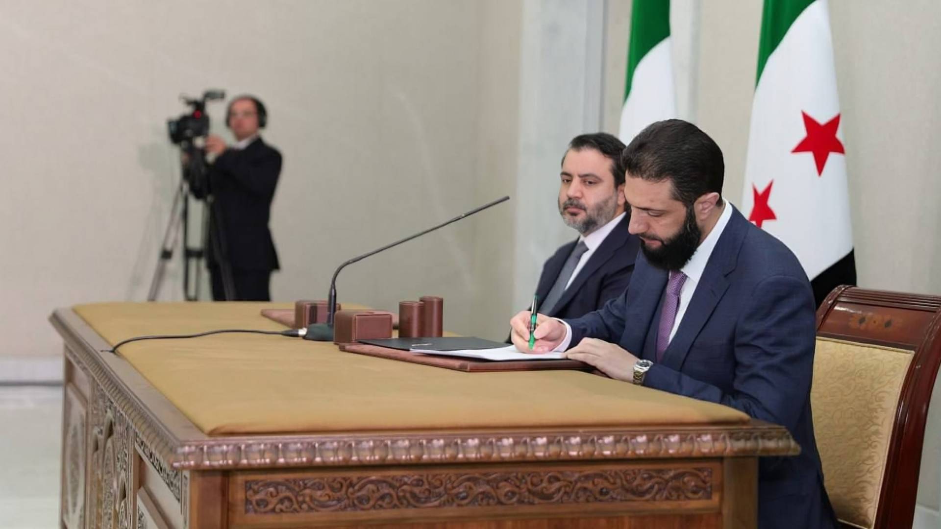 الرئيس السوري في المرحلة الانتقالية، أحمد الشرع