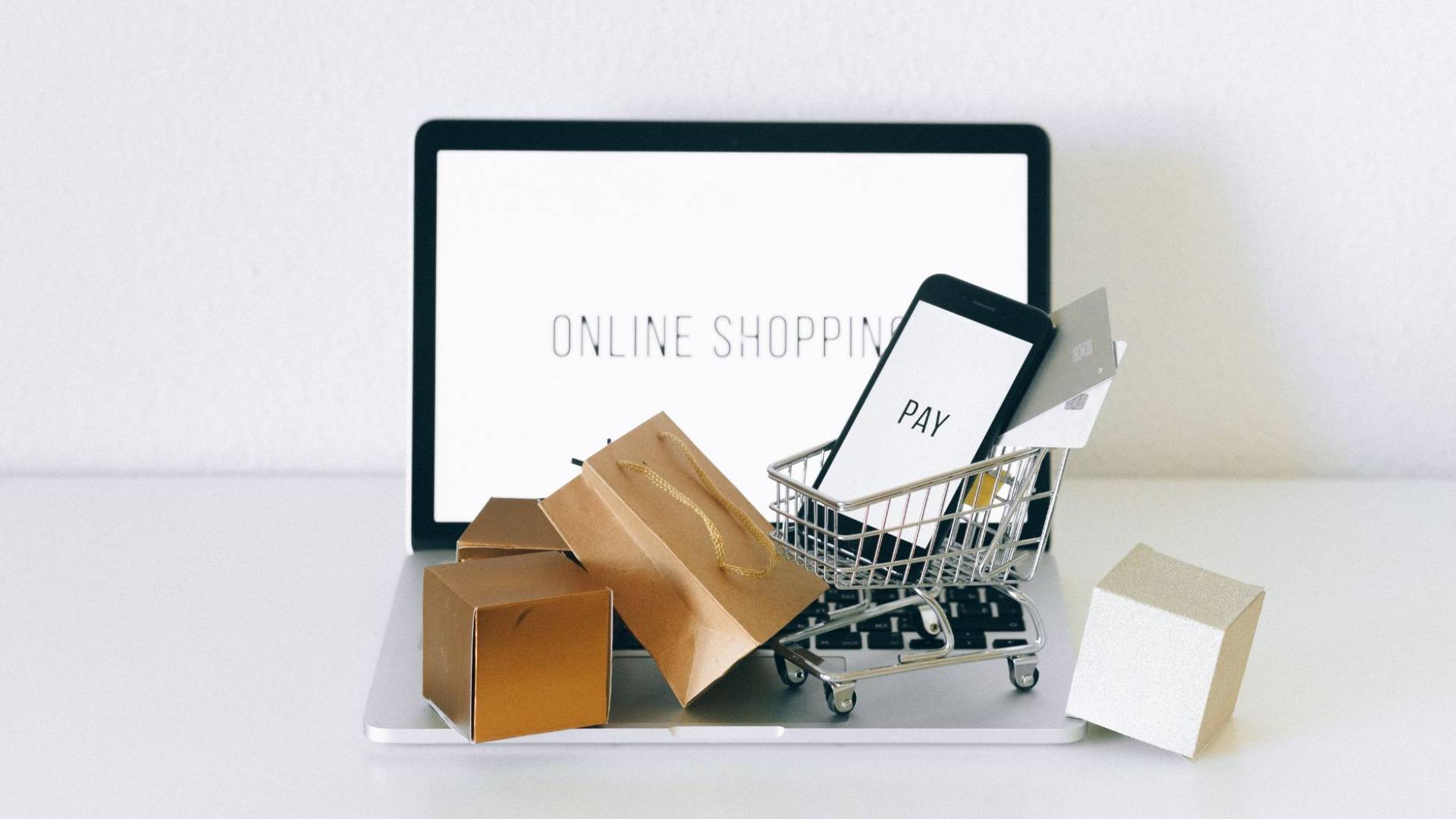 اعتبارا من 1 أبريل: شراء السلع والخدمات محصور بنظام الفوترة الإلكتروني