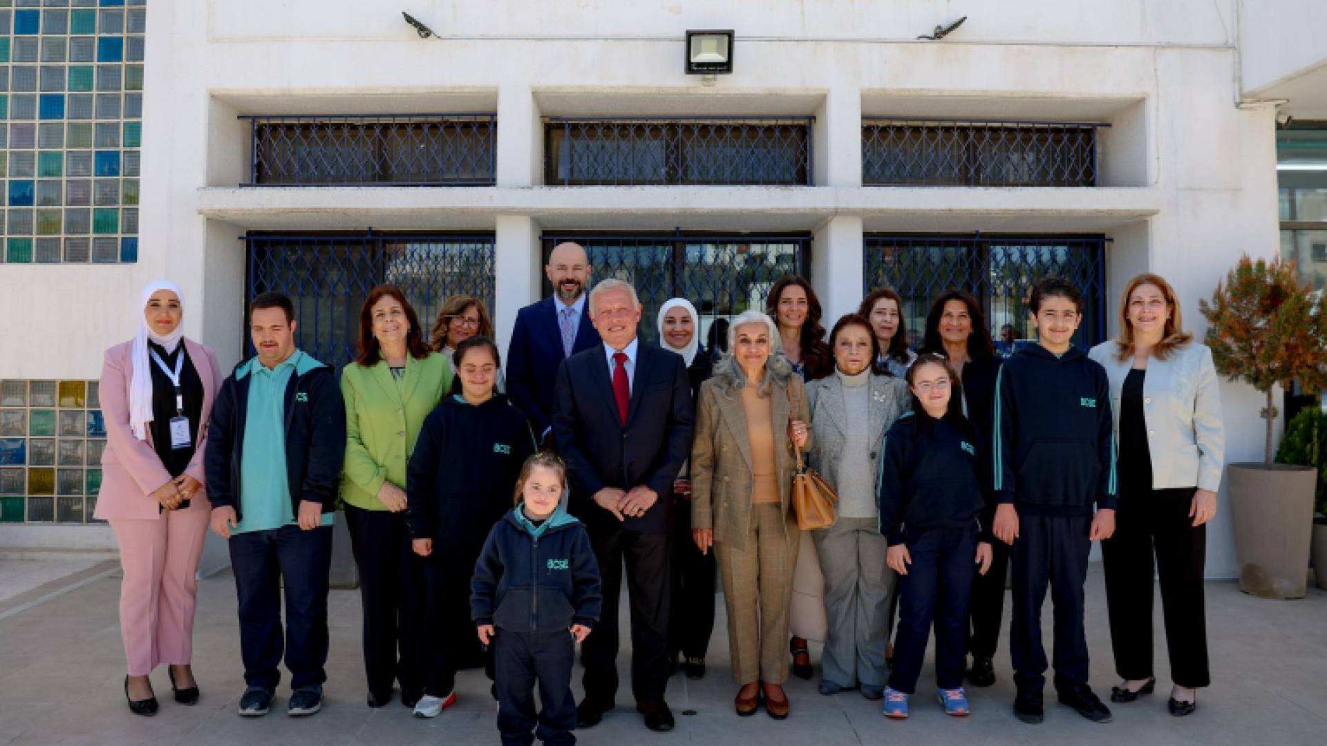 الملك يزور مركز البنيات للتربية الخاصة