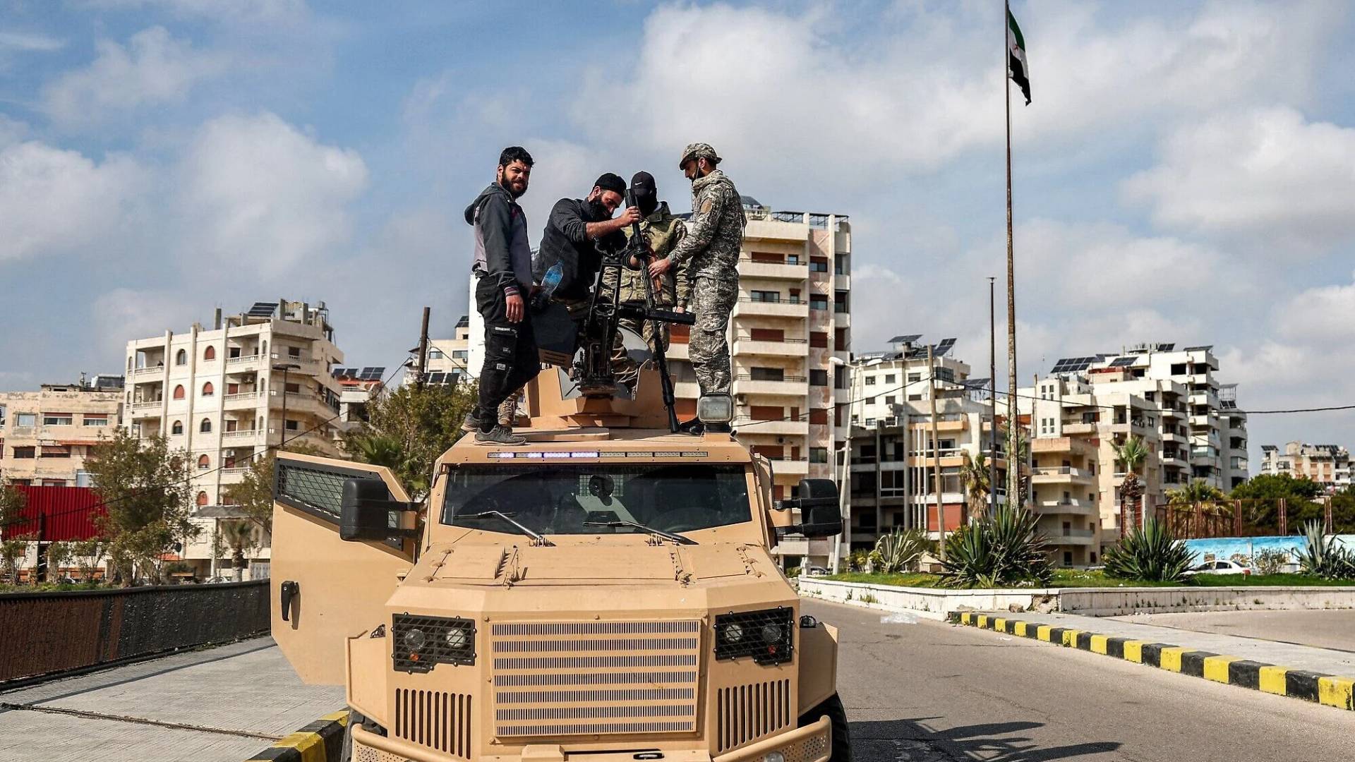 عناصر من الاجهزة الأمنية السورية