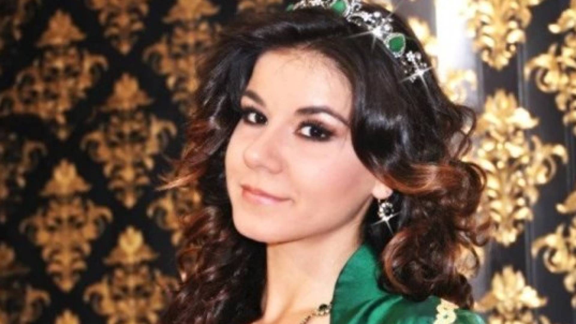 ملكة جمال تركيا السابقة بانو أوزتورك