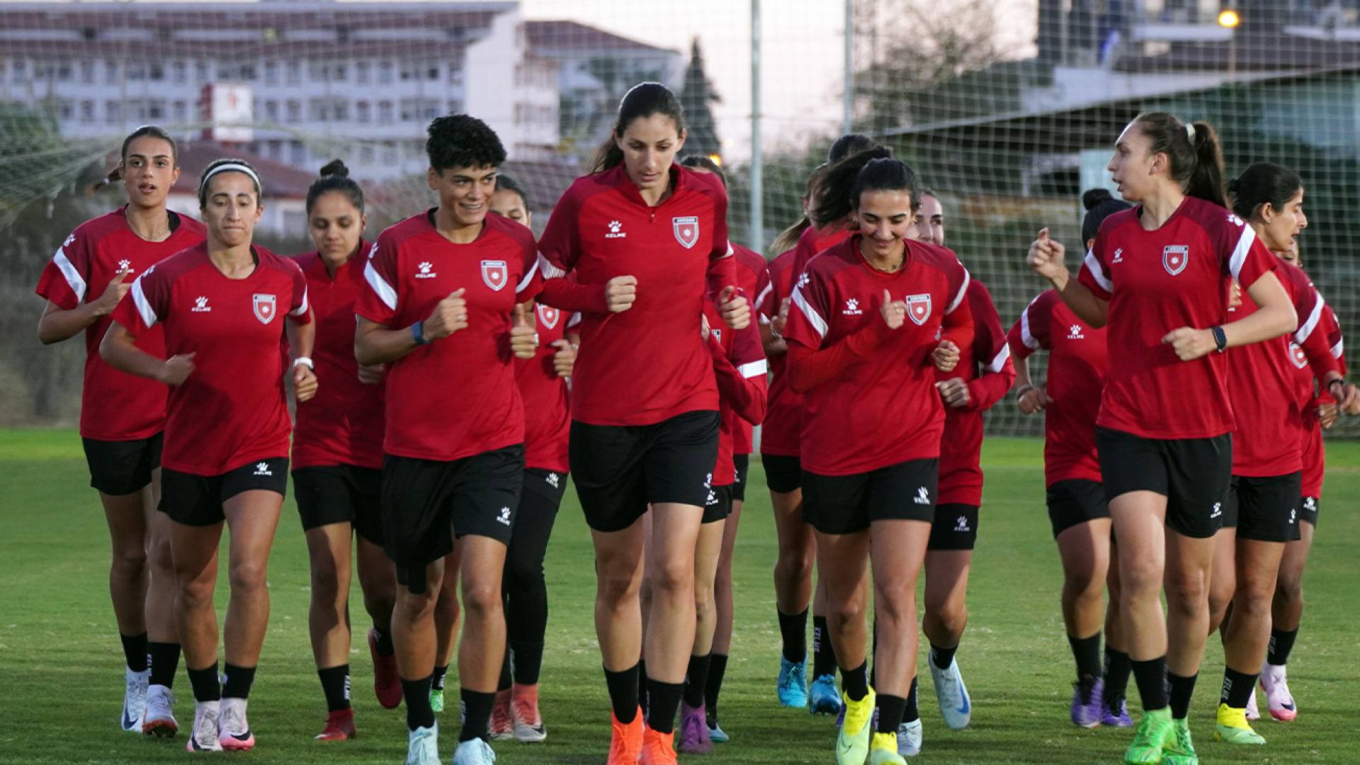 من تدريبات المنتخب الوطني