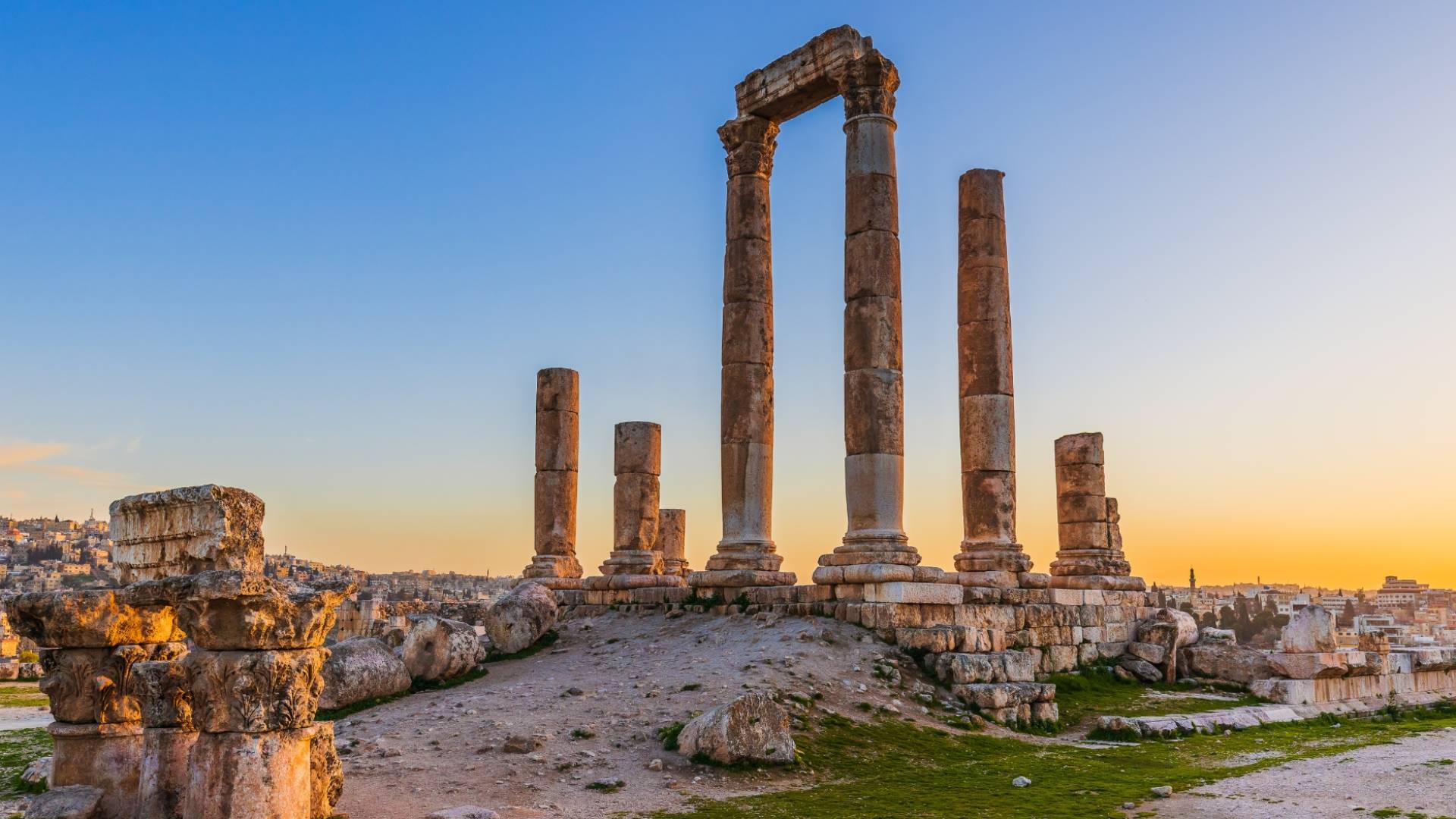 جانب من موقع جبل القلعة الأثري في العاصمة عمان
