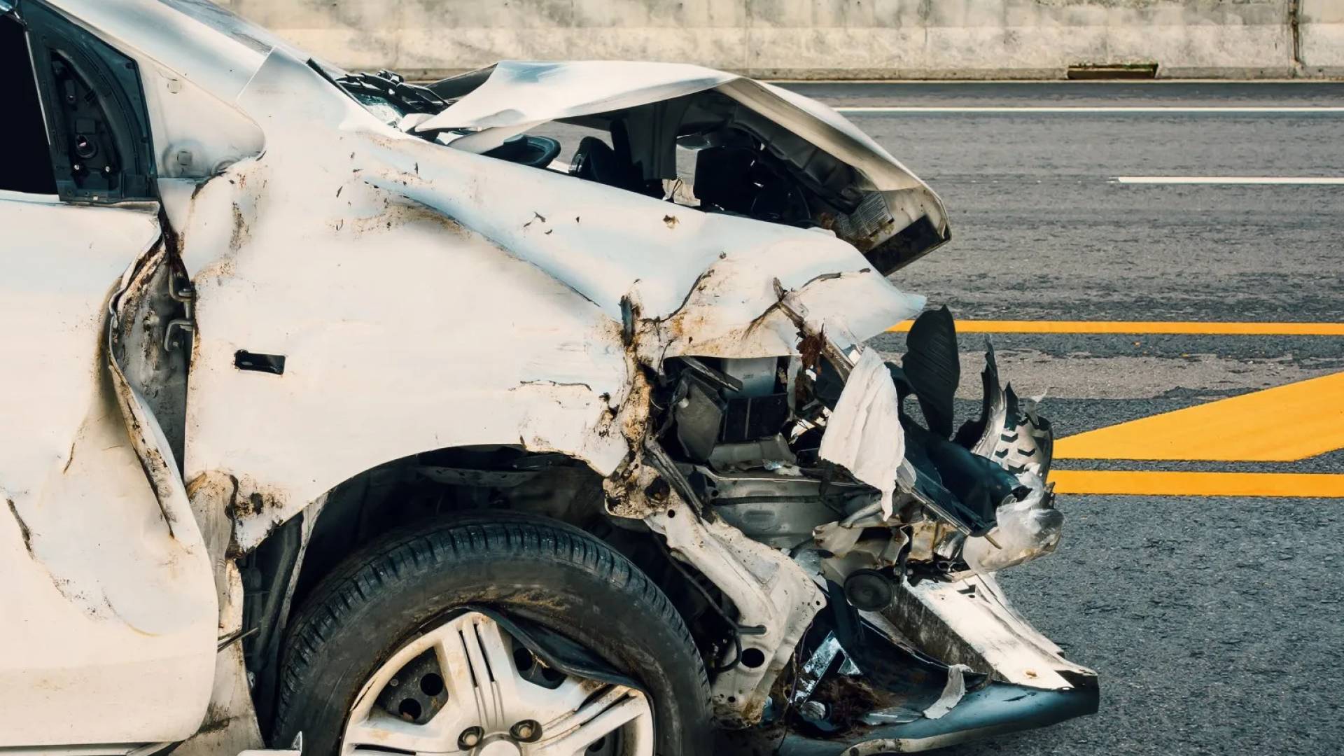 مركبة تعرضت لحادث سير