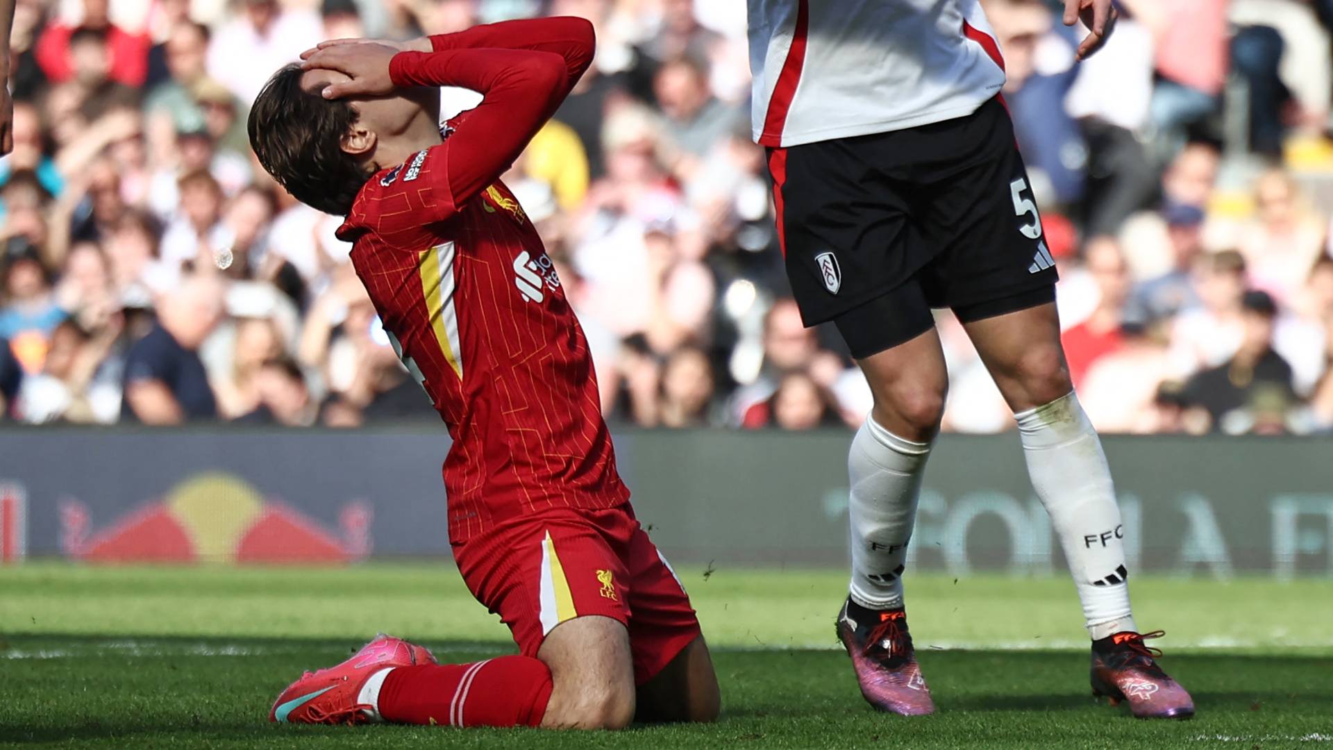 لاعب ليفربول كييزا بعد إهدار فرصة