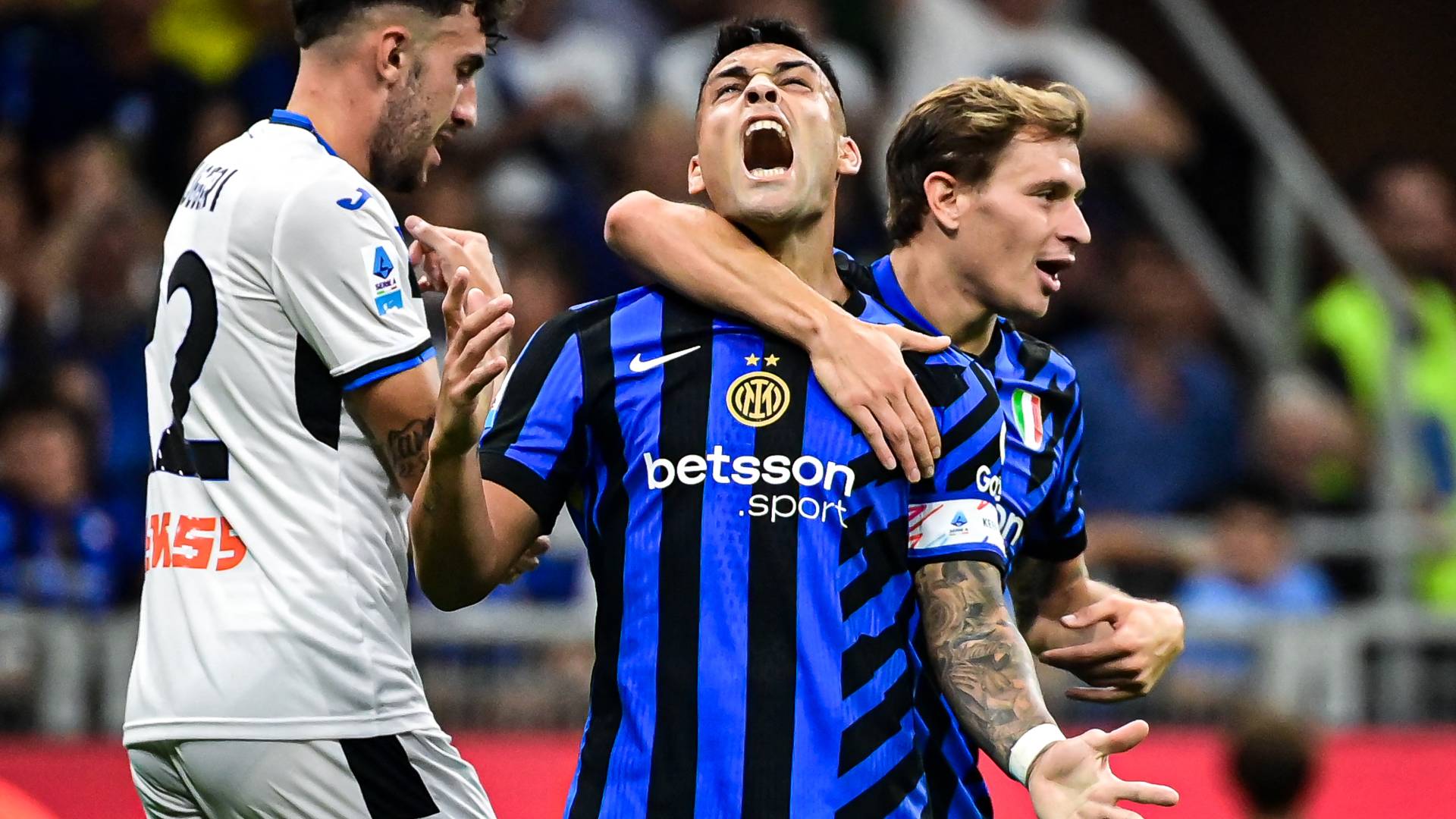 لاوتارو مارتينيز قائد فريق إنتر ميلان