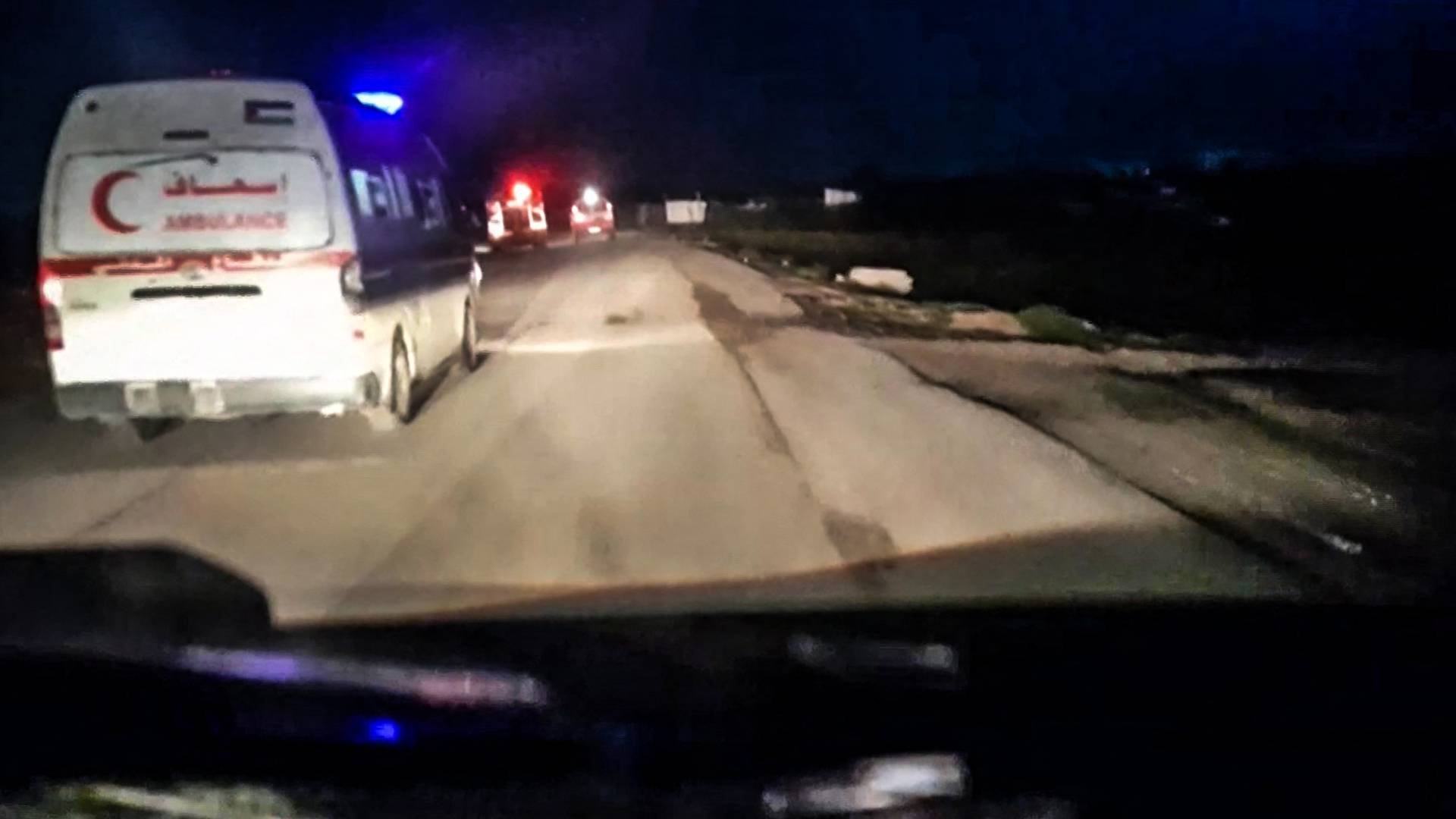 لحظة استهداف سيارات الإسعاف في غزة