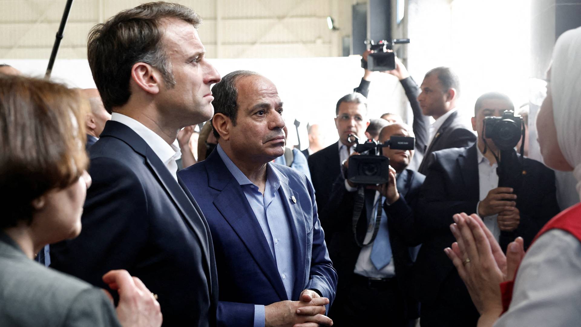 السيسي وماكرون لدى زيارة العريش