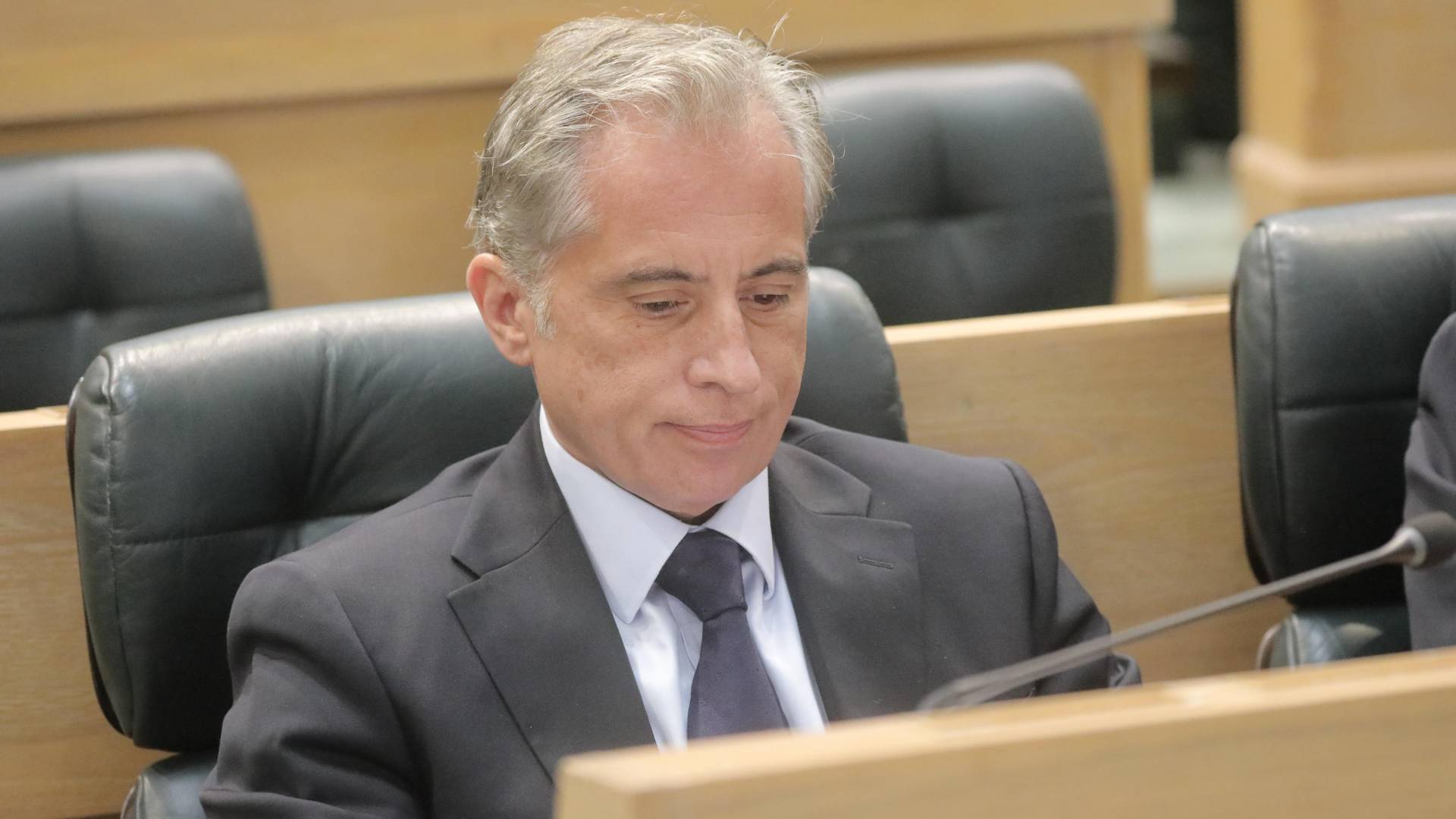 رئيس الوزراء يلتقي كتلة اتحاد الأحزاب الوسطية لبحث قضايا اقتصادية وسياحية