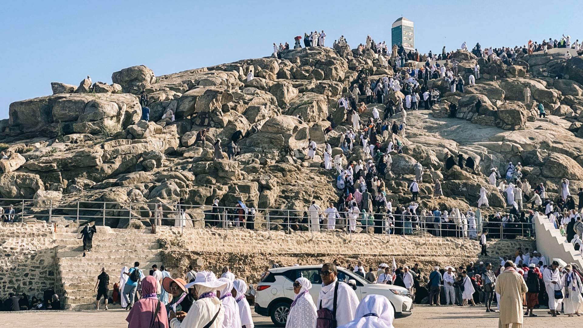 حجاج على جبل عرفات "أرشيفية"