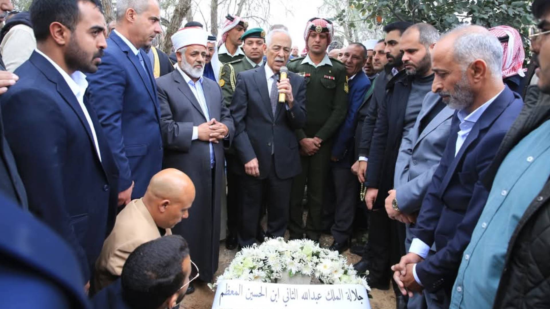العيسوي يشارك في تشييع جثمان الوزير الأسبق عيد الفايز