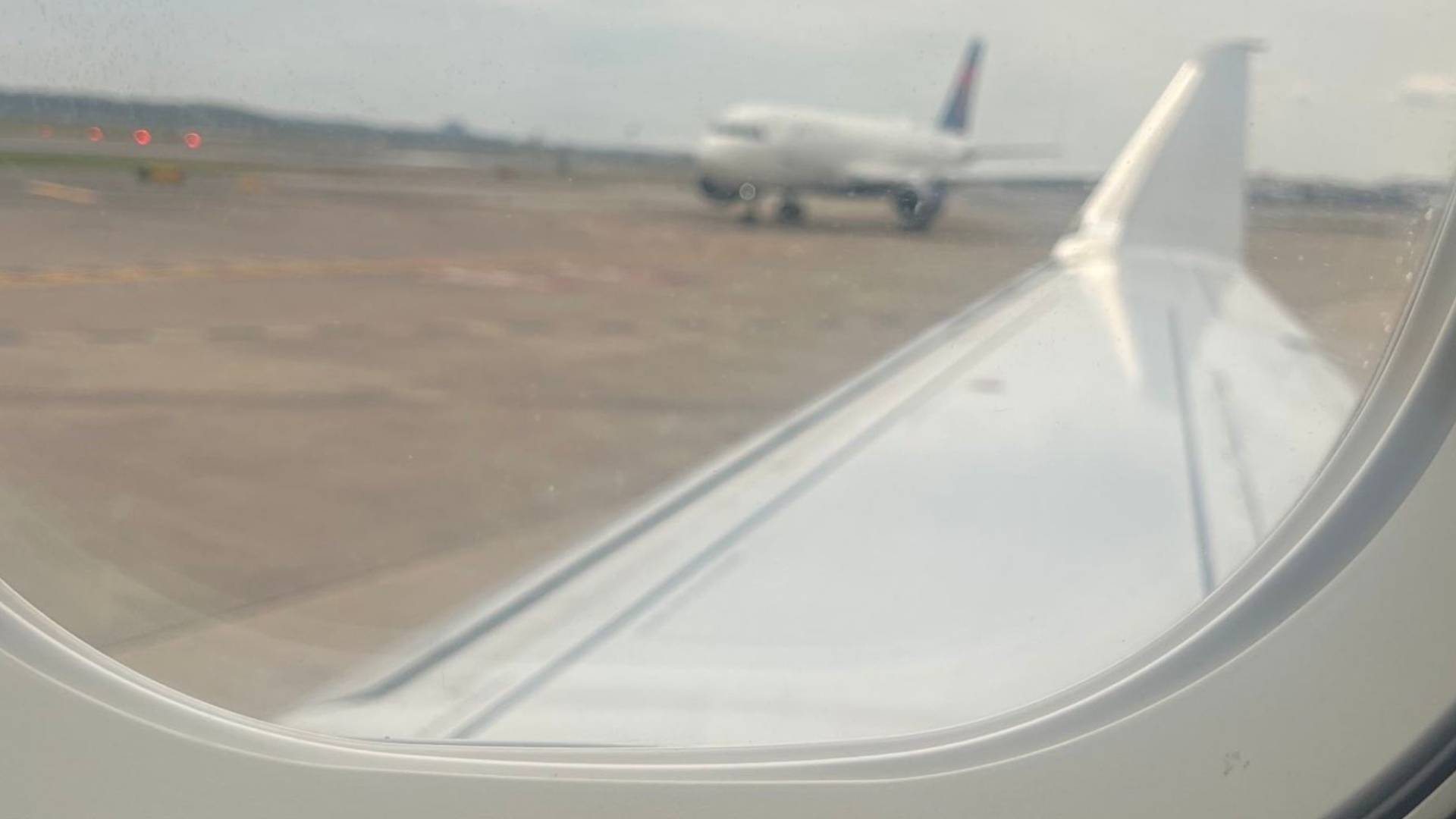 حادث تصادم الطائرتين