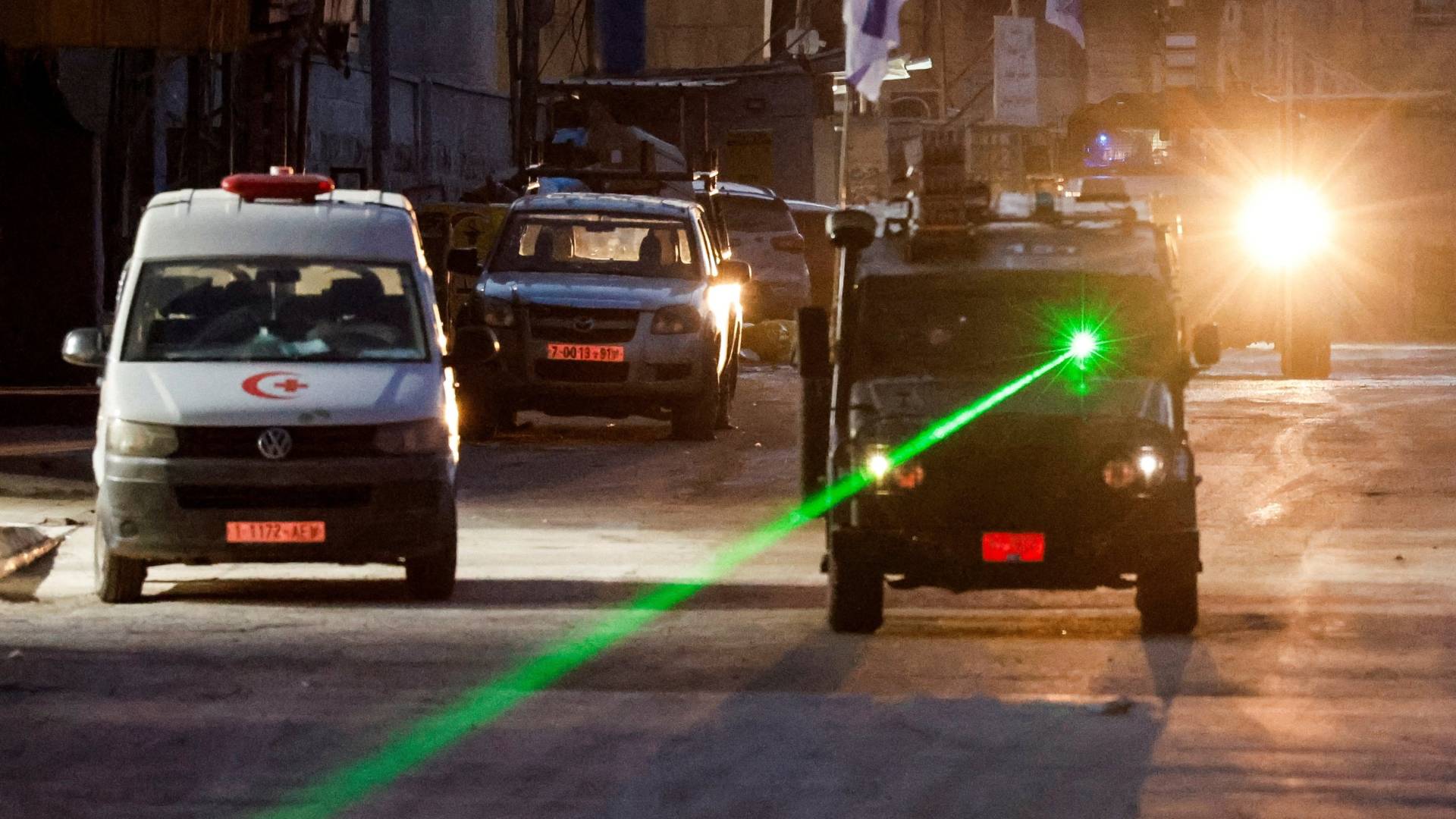 الاحتلال يشن اقتحامات ليلية