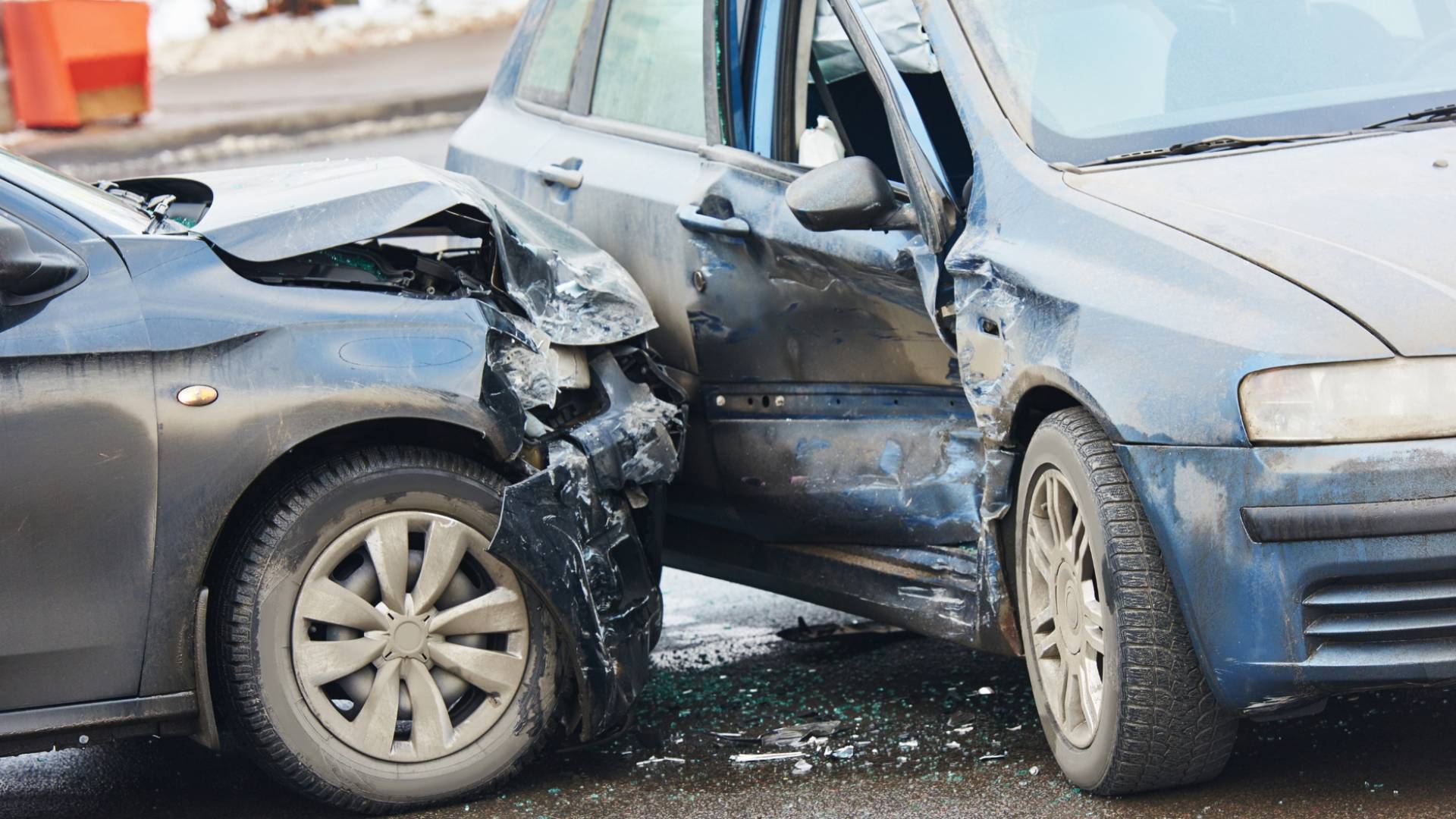 حادث تصادم "تعبيرية"