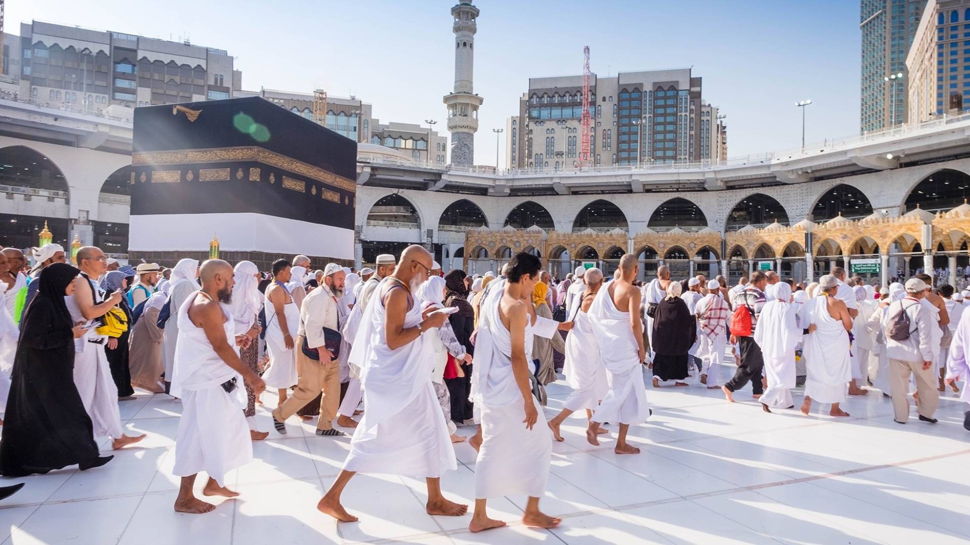 حجاج بيت الله الحرام