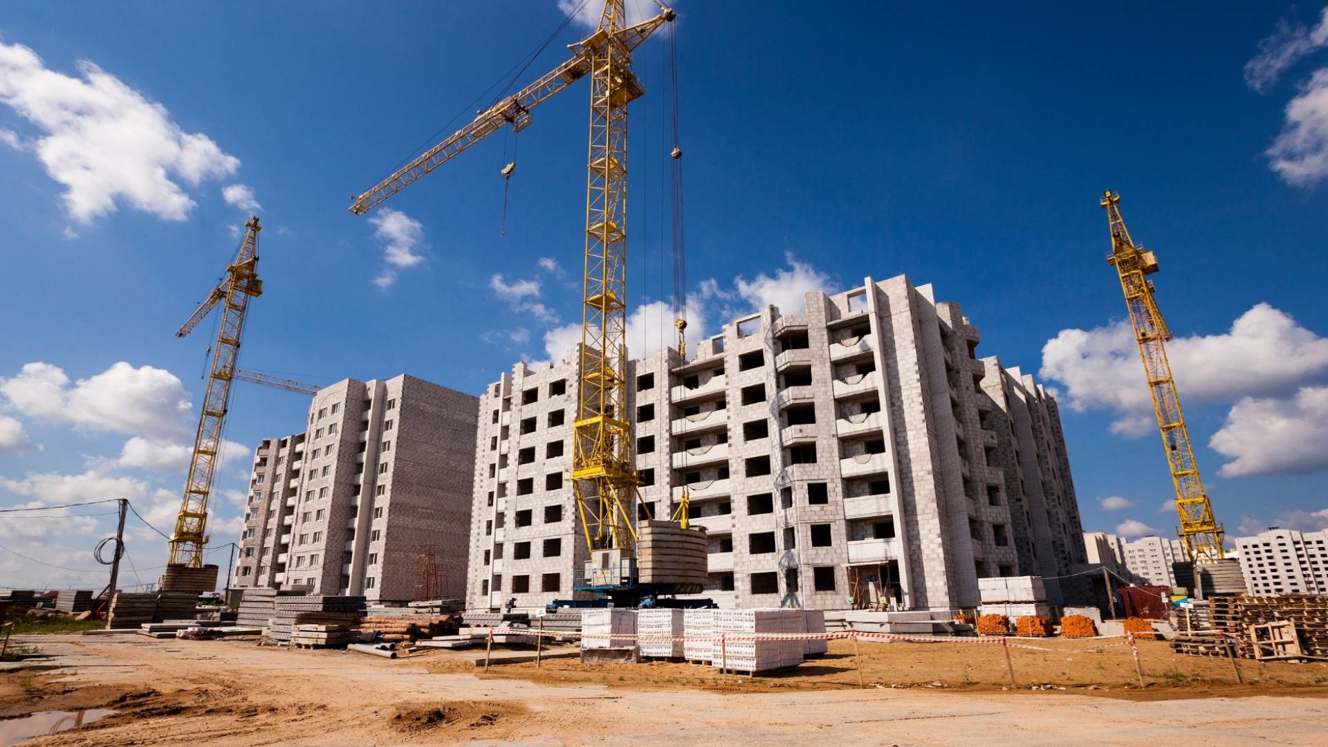 تعرف إلى التعديلات على مشروع قانون ضريبة العقارات الجديد 2025 في الأردن وانعكاسه على المواطنين