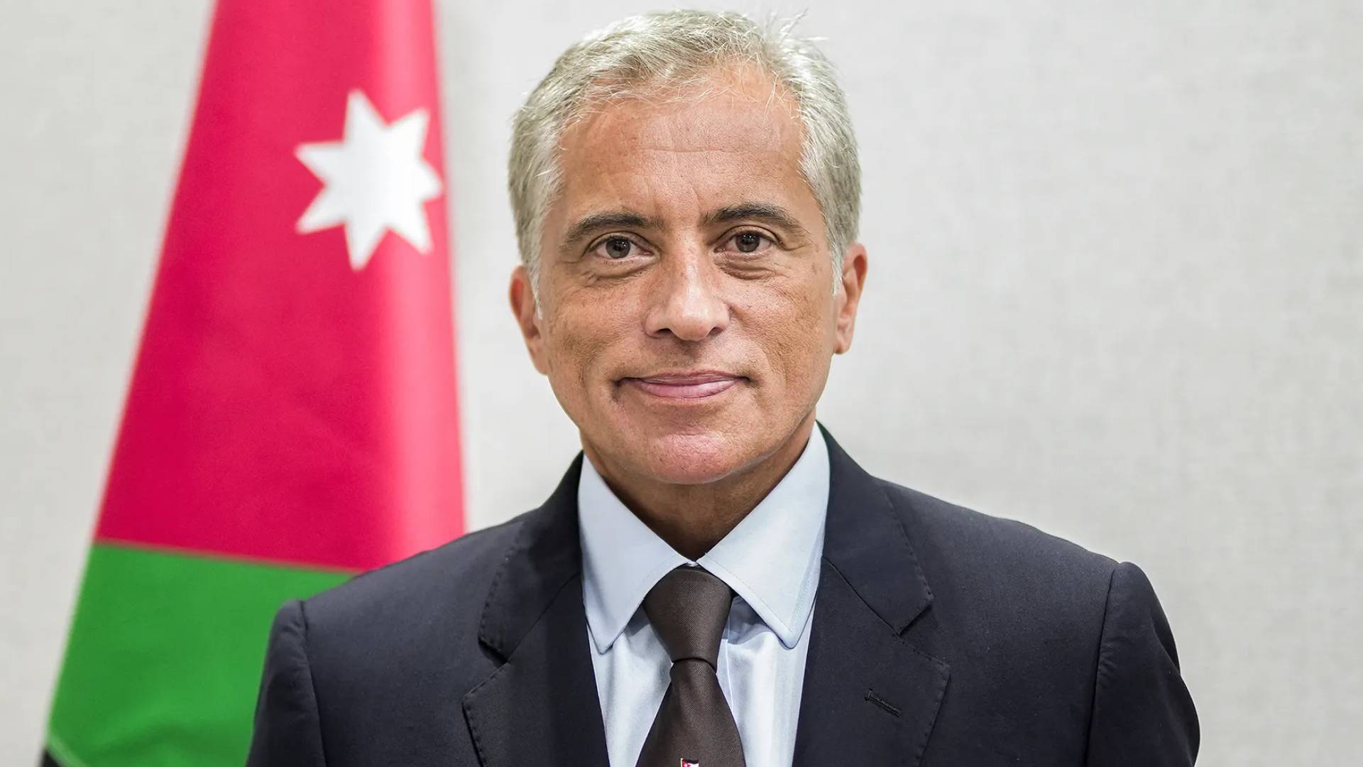 رئيس الوزراء جعفر حسان