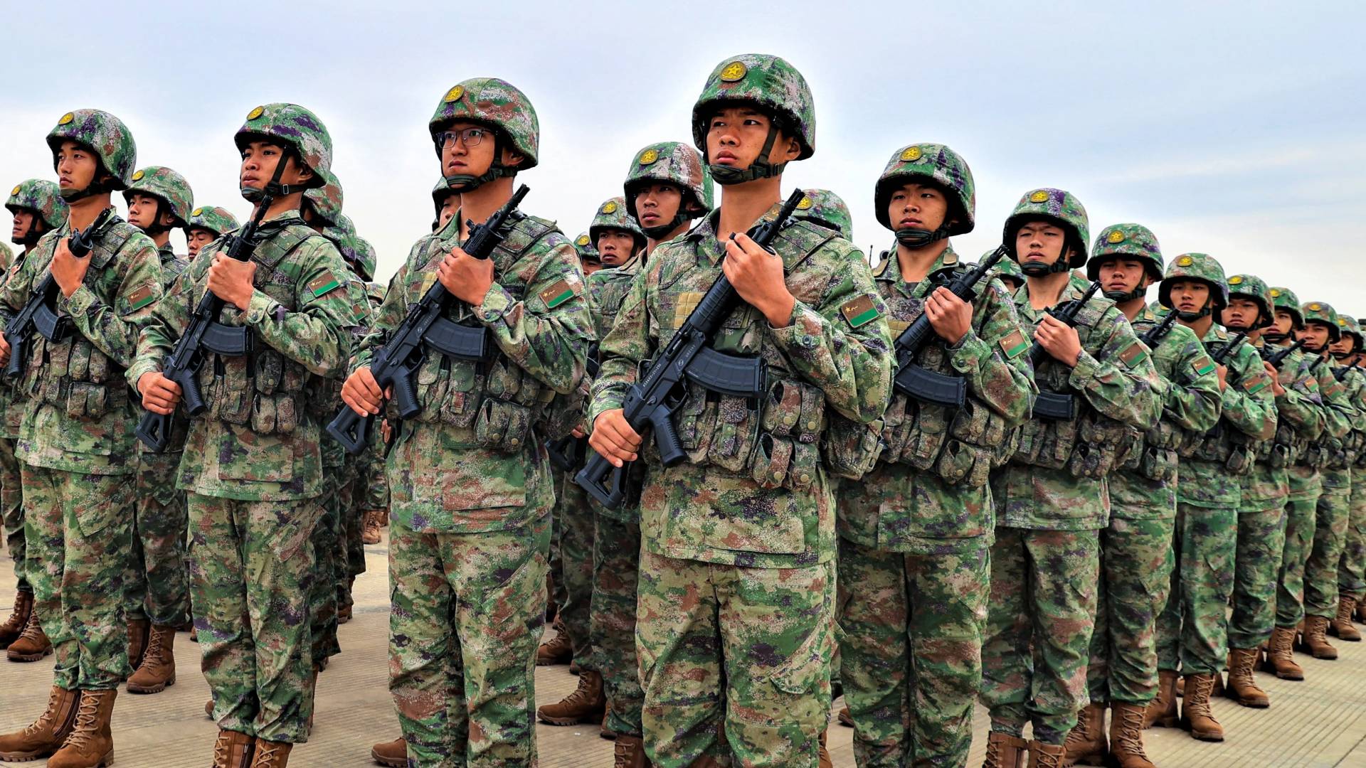 عناصر من الجيش الصيني